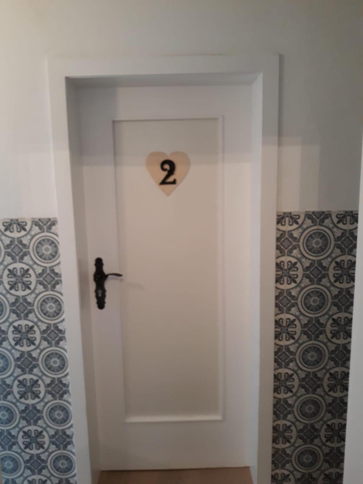 Double Room - Photo 10