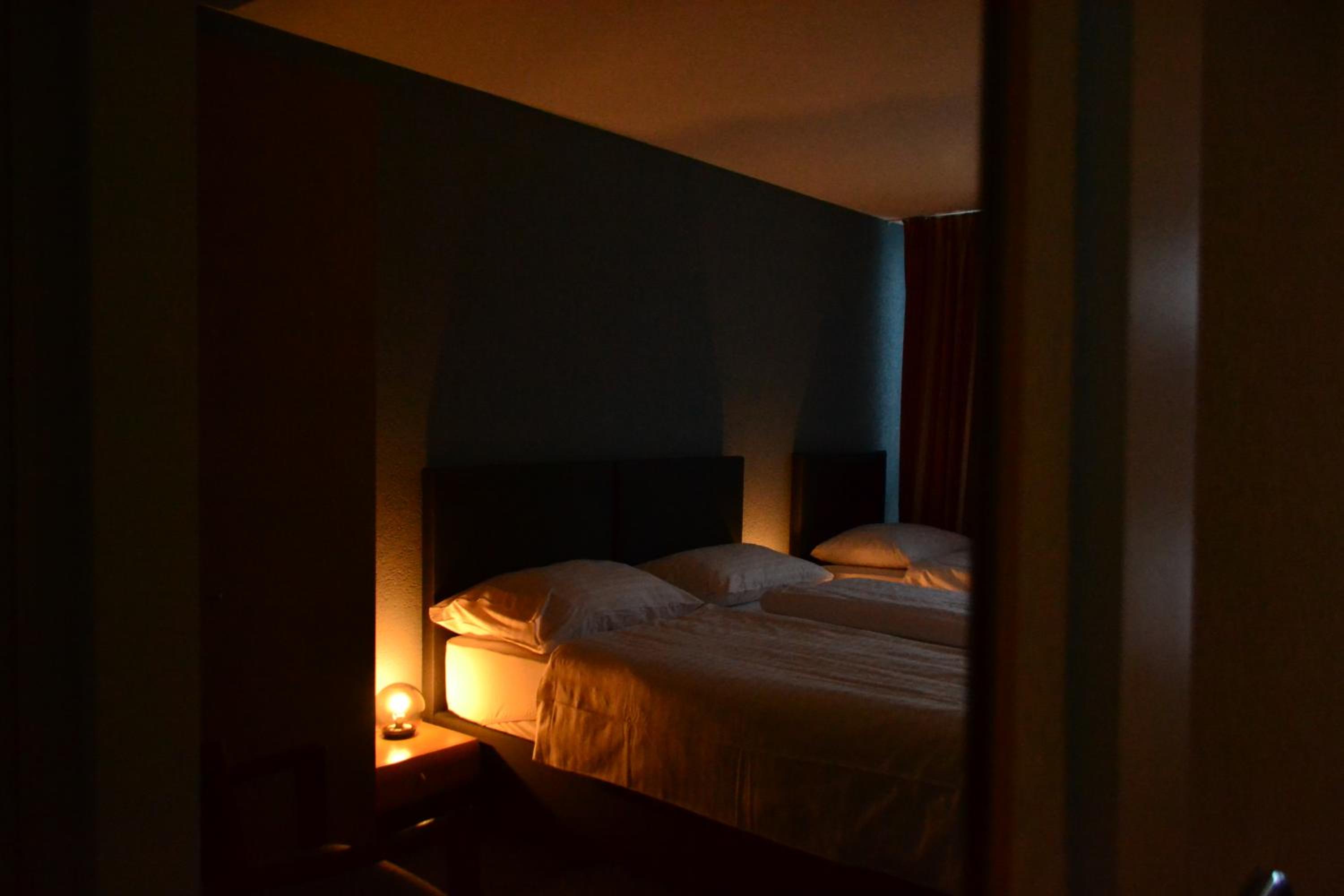Double Room with Lake View - Photo 19