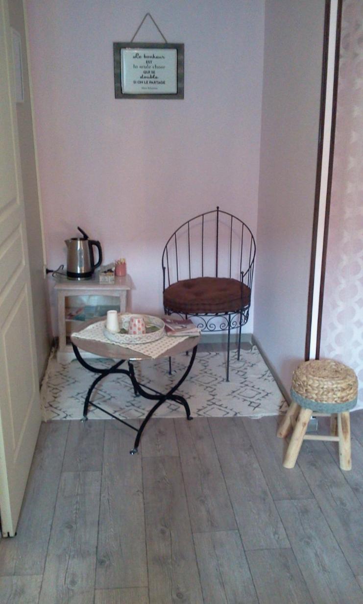 Double or Twin Room - Photo 2