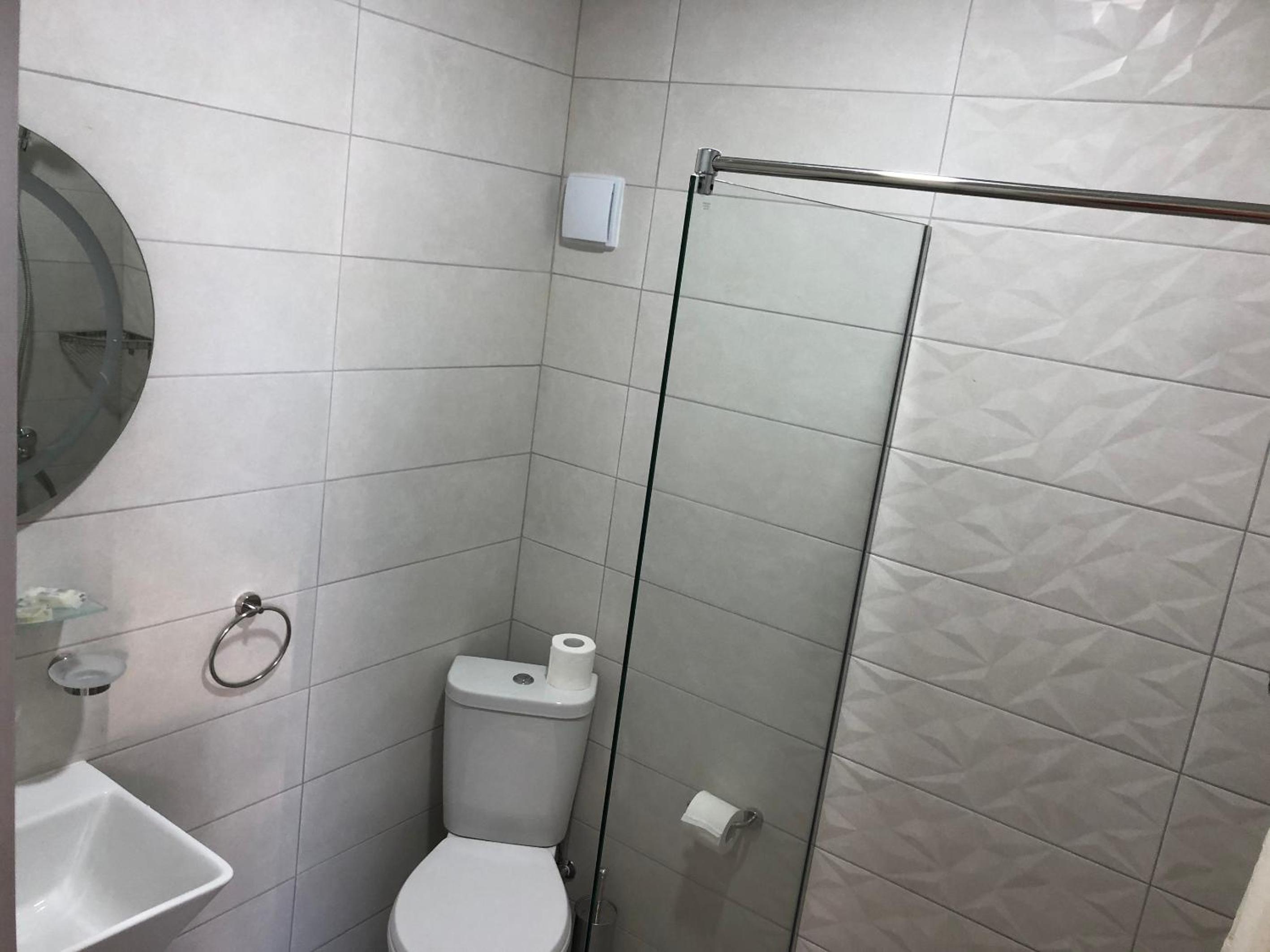 Deluxe Double Room - Photo 10