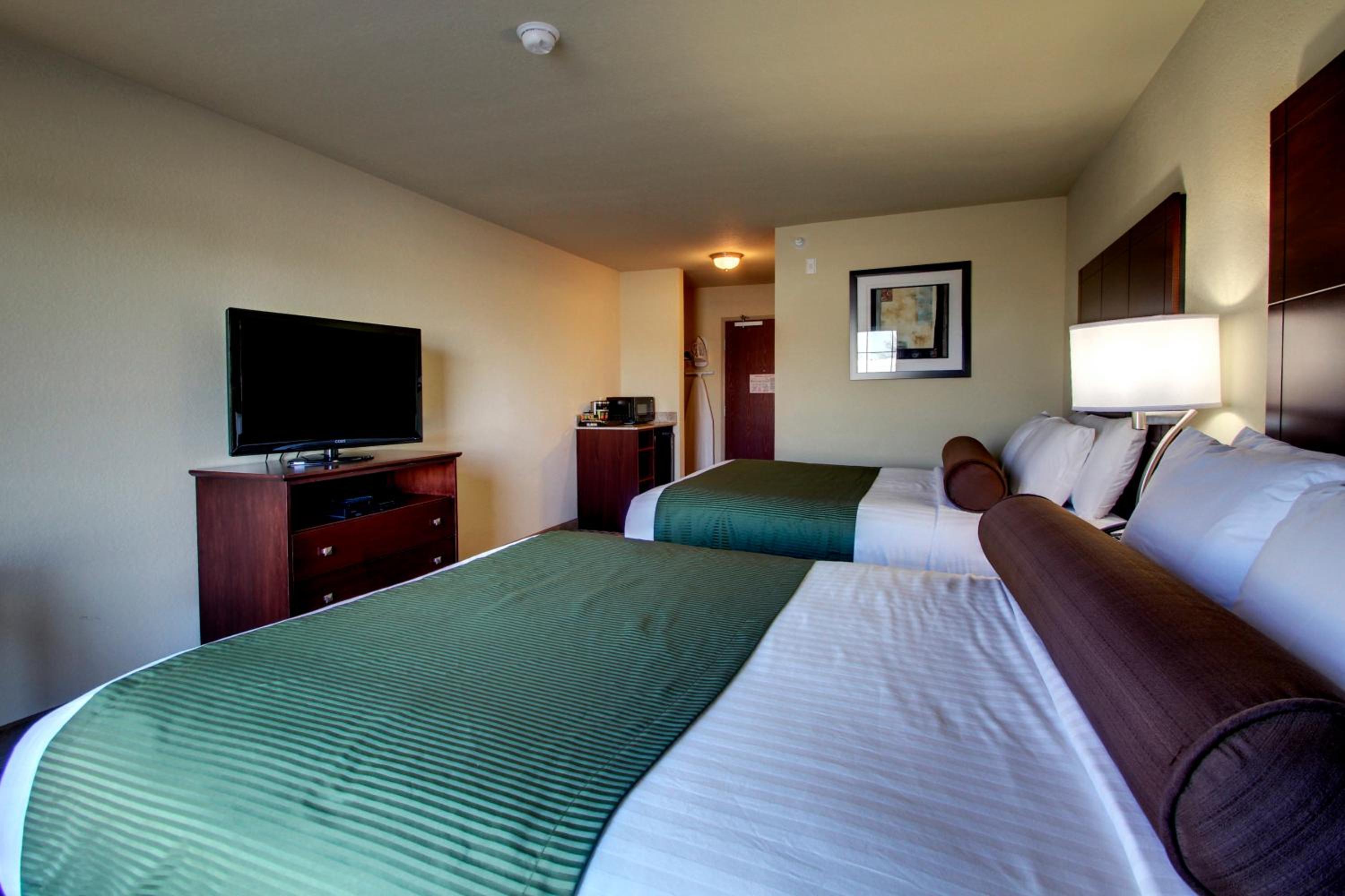 Queen Room - Disability Access photo 2