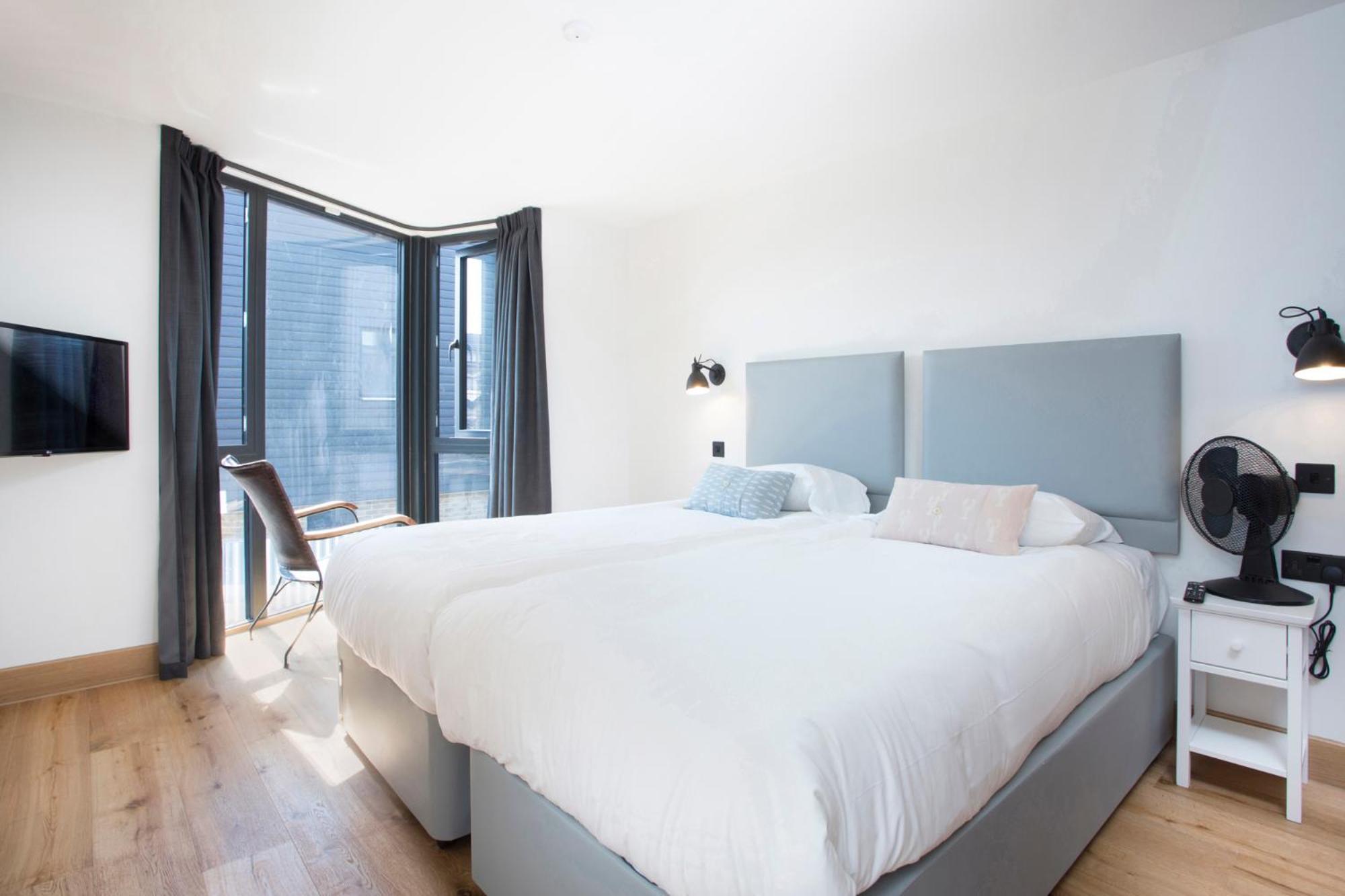 Apartment with Sea View - Photo 1