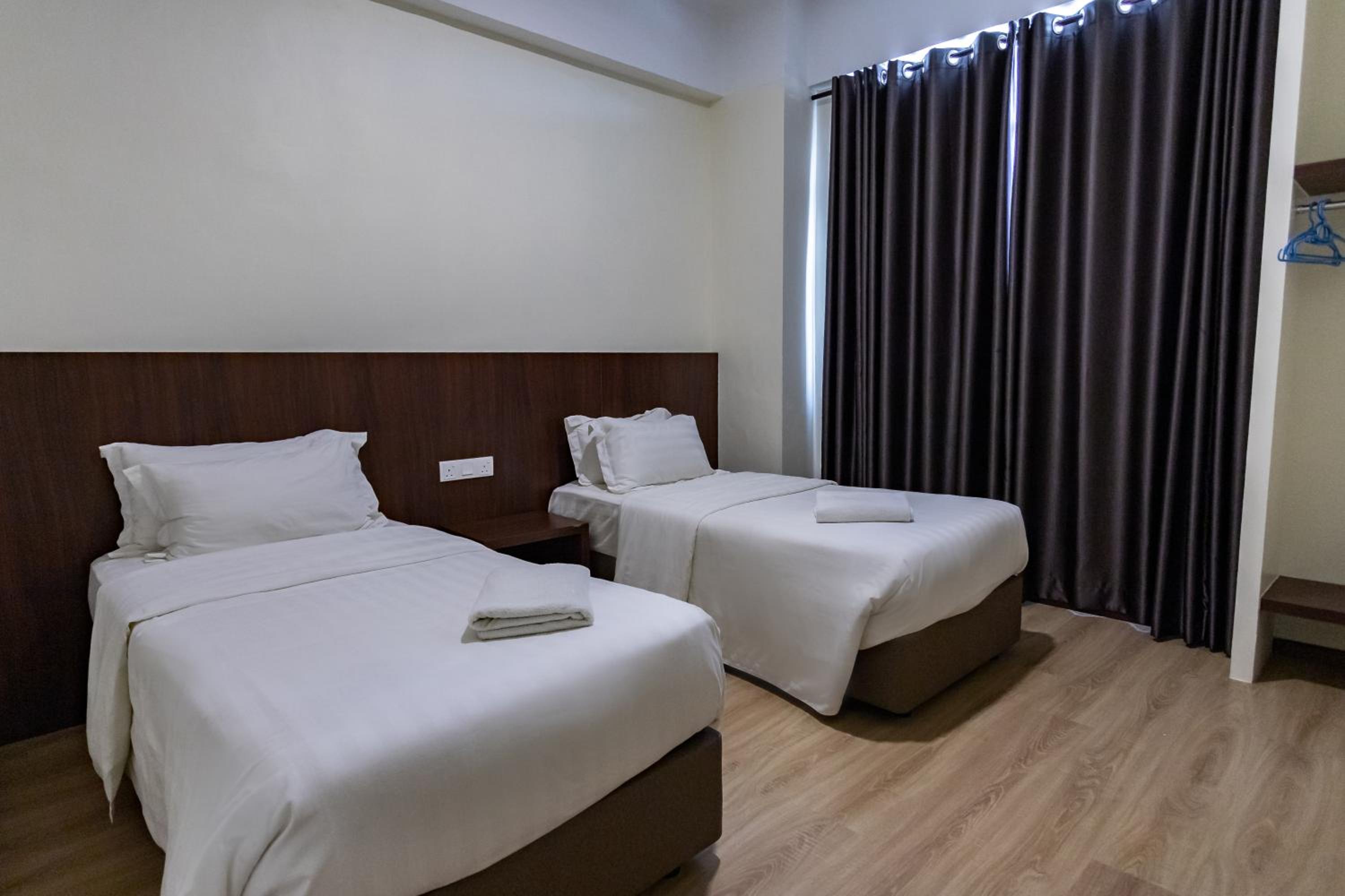 Small Double or Twin Room photo 2