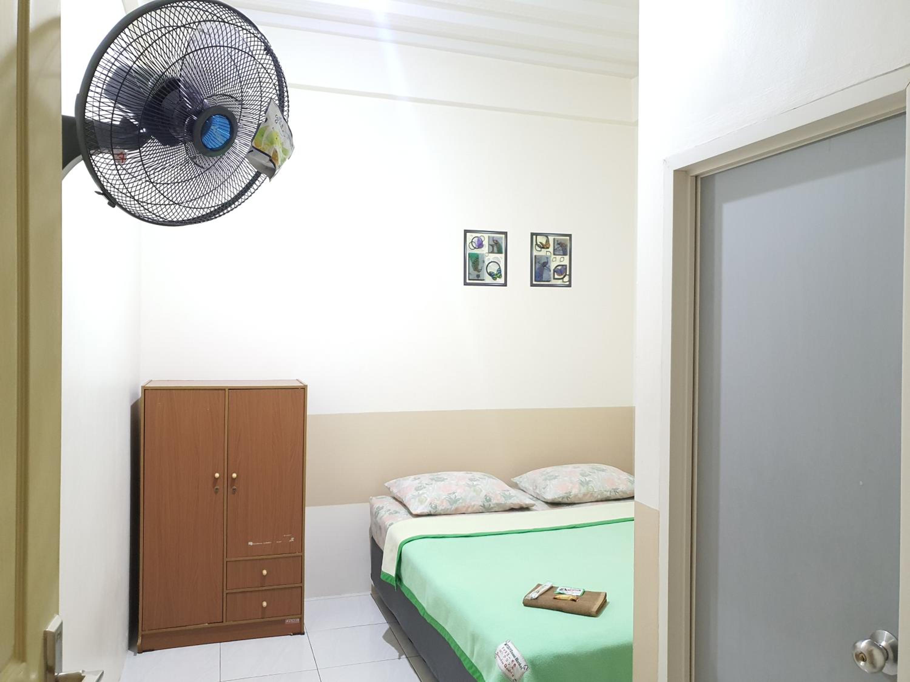 Standard Double Room with Fan - Photo 6