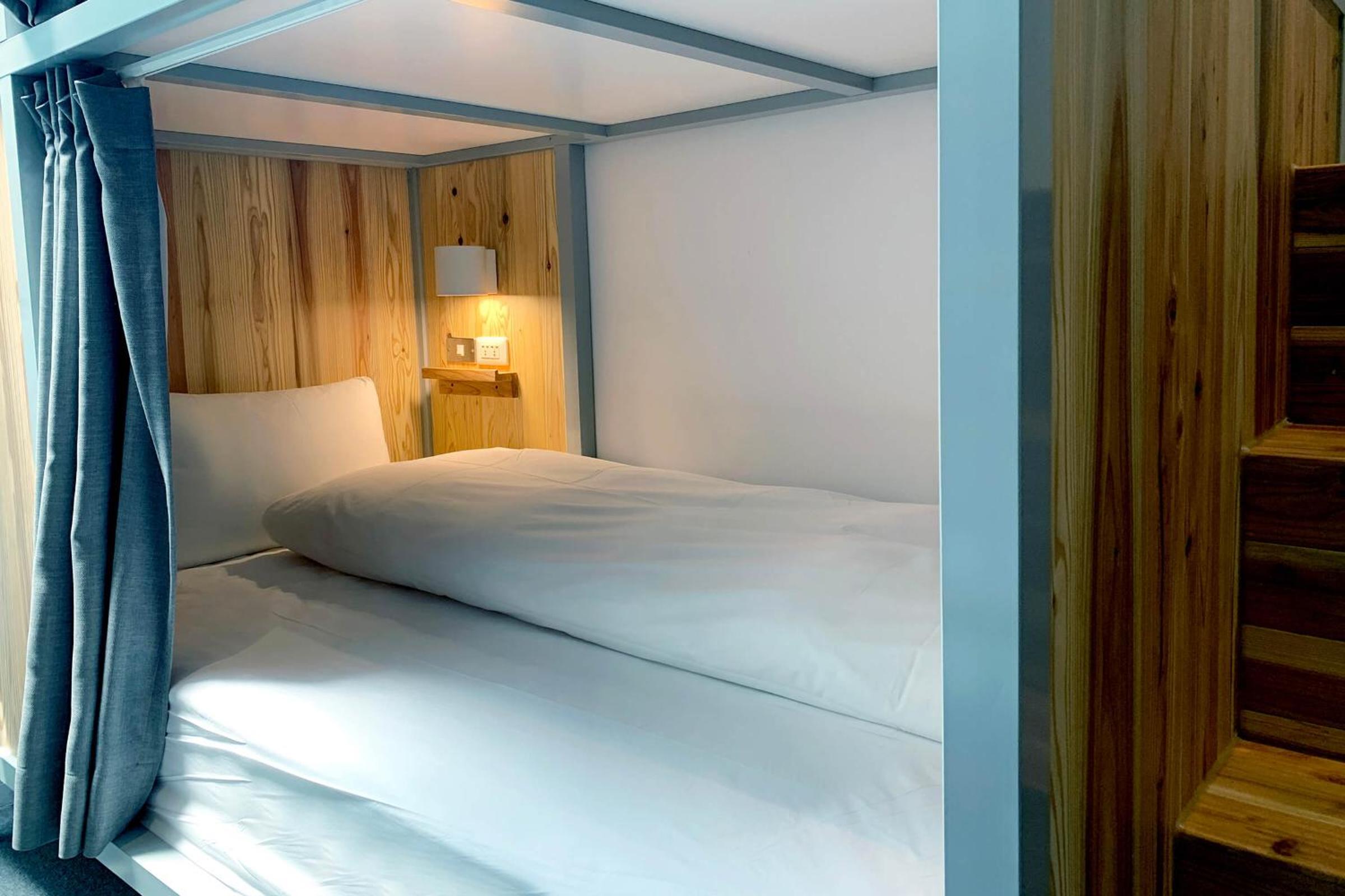 Bed in 8-Bed Mixed Dormitory Room photo 2