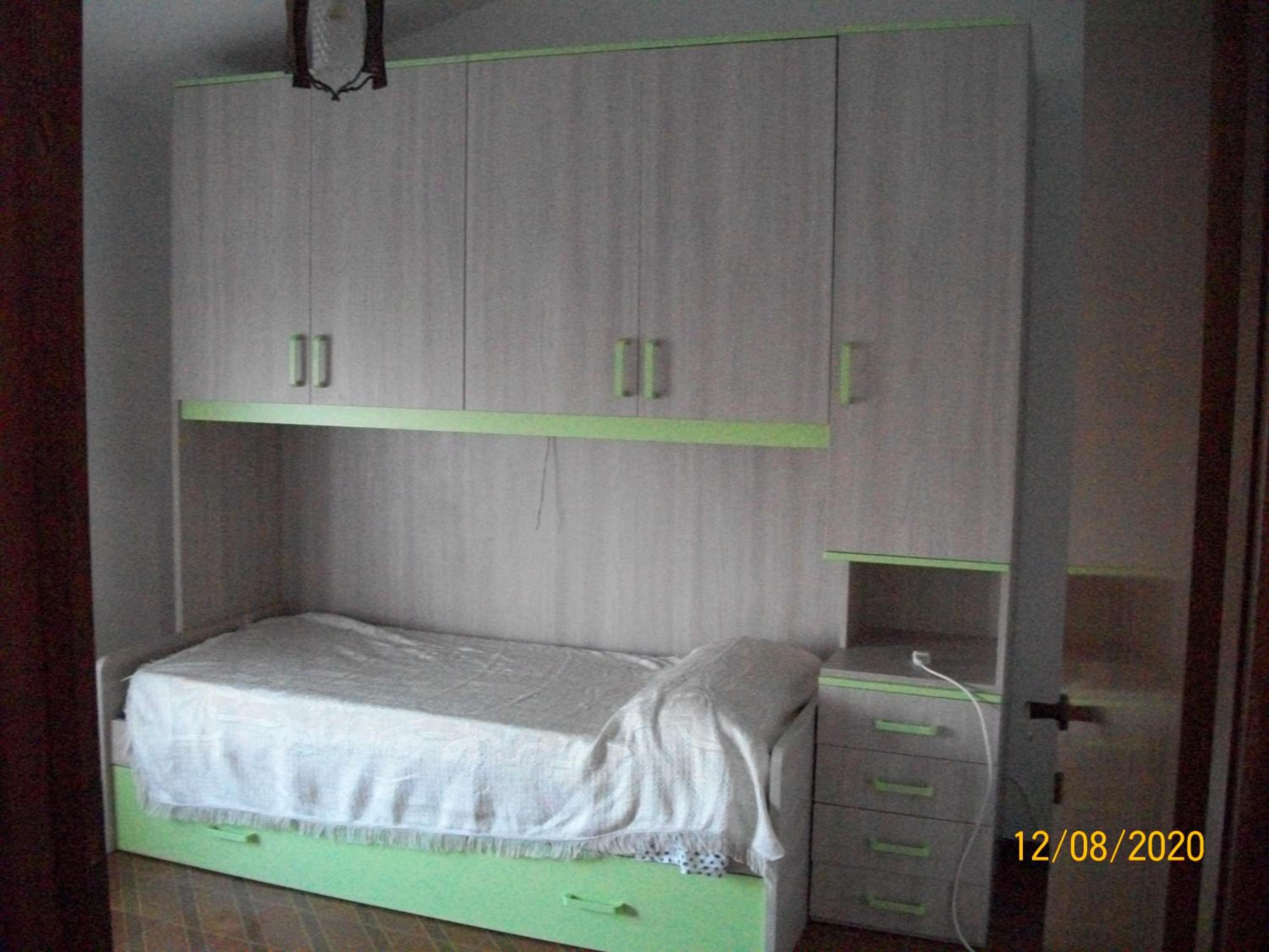 Three-Bedroom Apartment - Photo 16