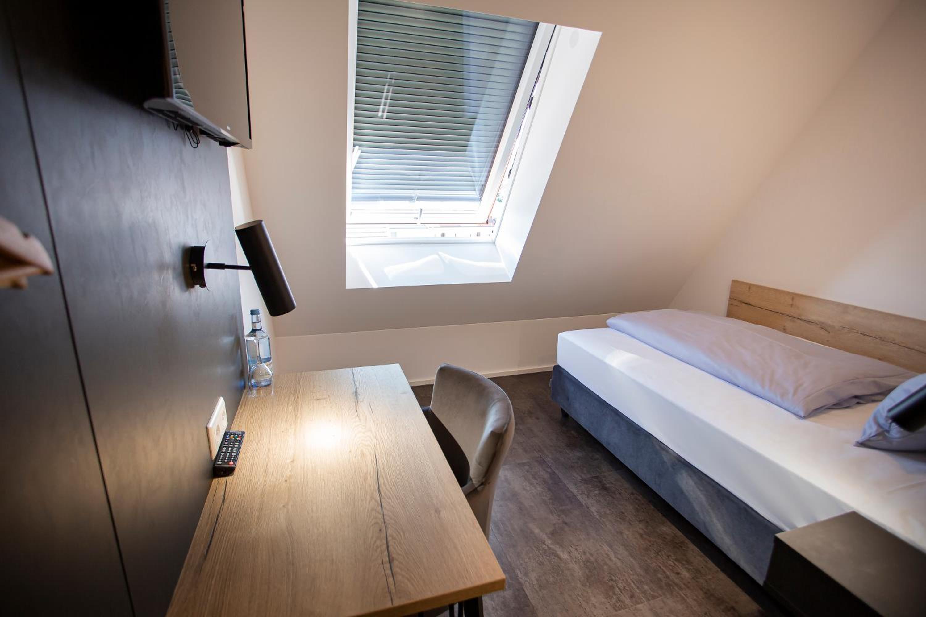 Single Room photo 1