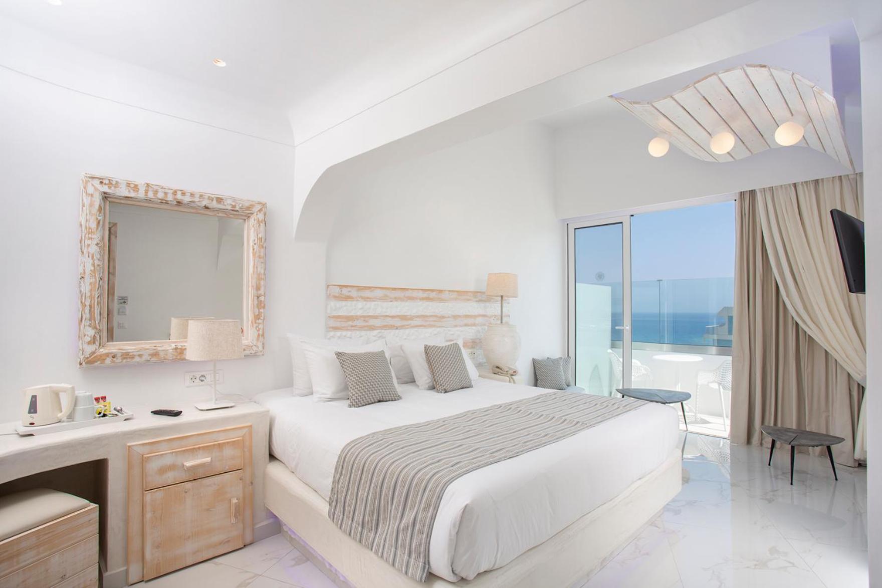 One-Bedroom Suite photo 3