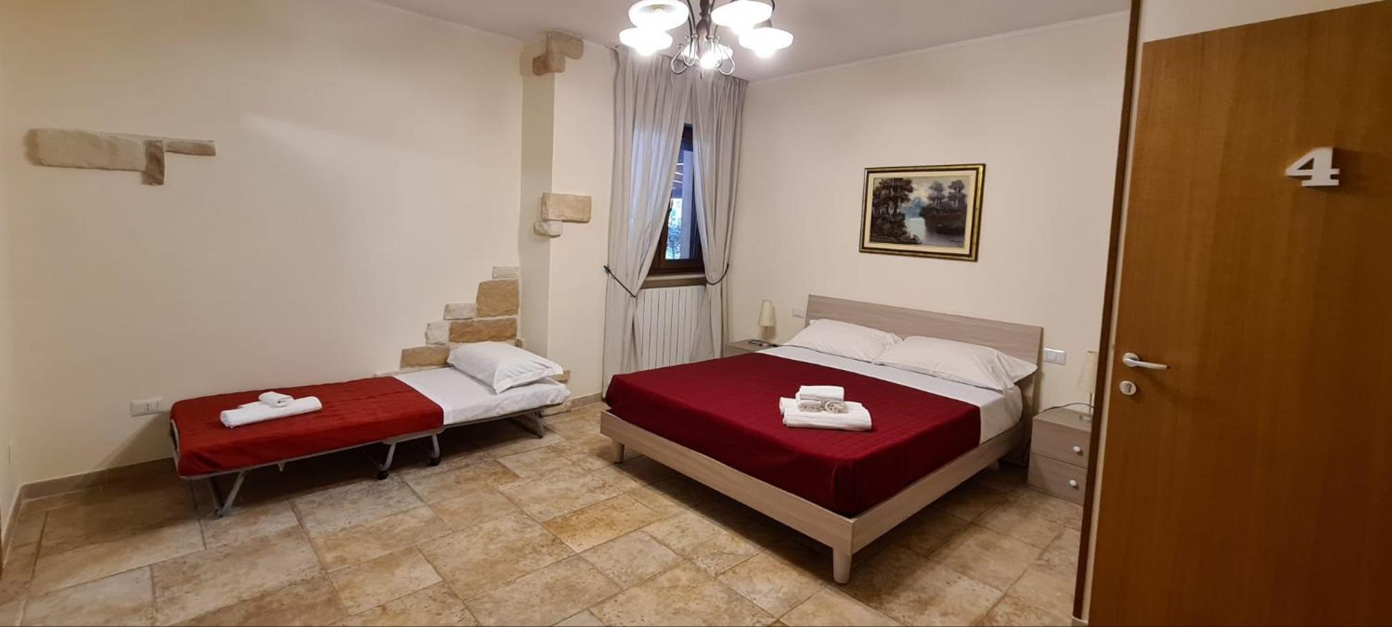 Triple Room photo 2