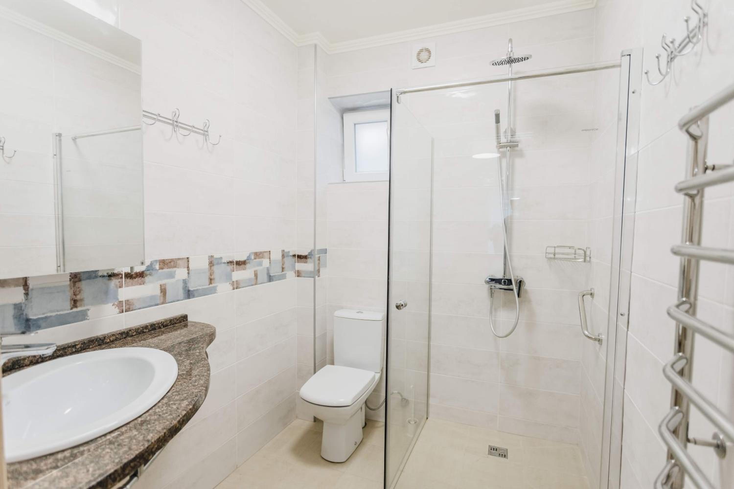 Deluxe Triple Room photo 2