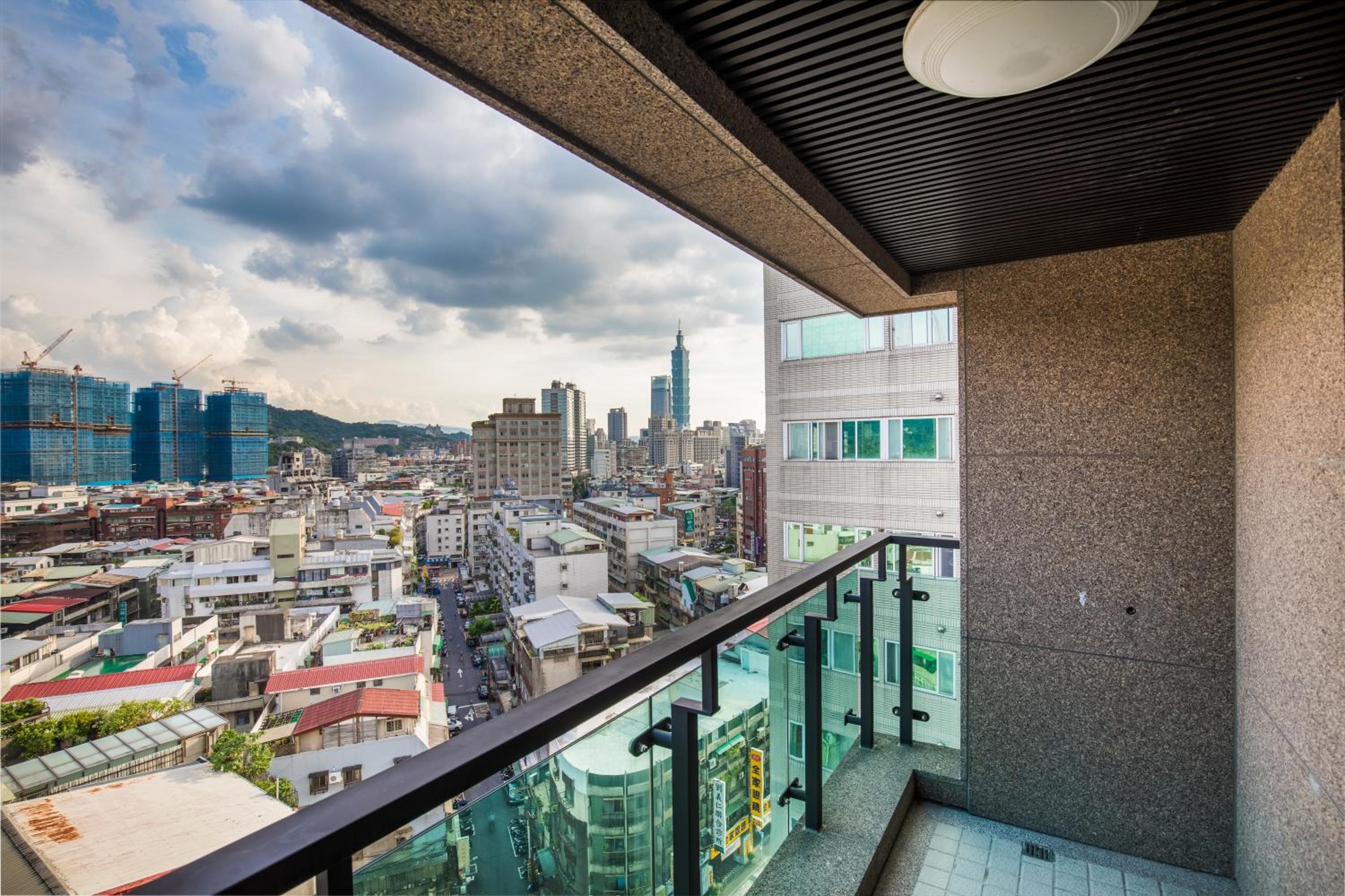 Taipei 101 View Double Room photo 2