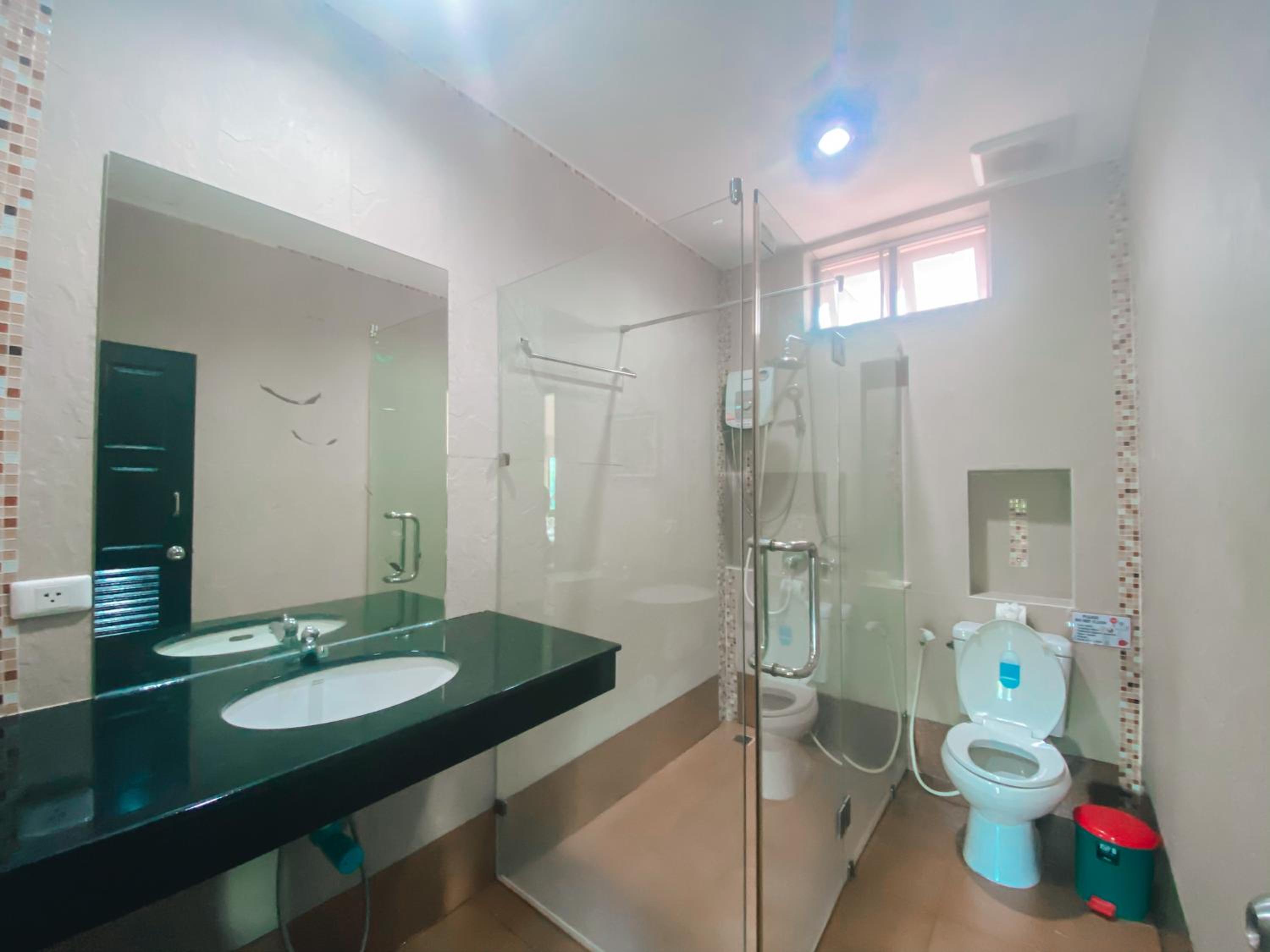 Two-Bedroom Suite photo 2