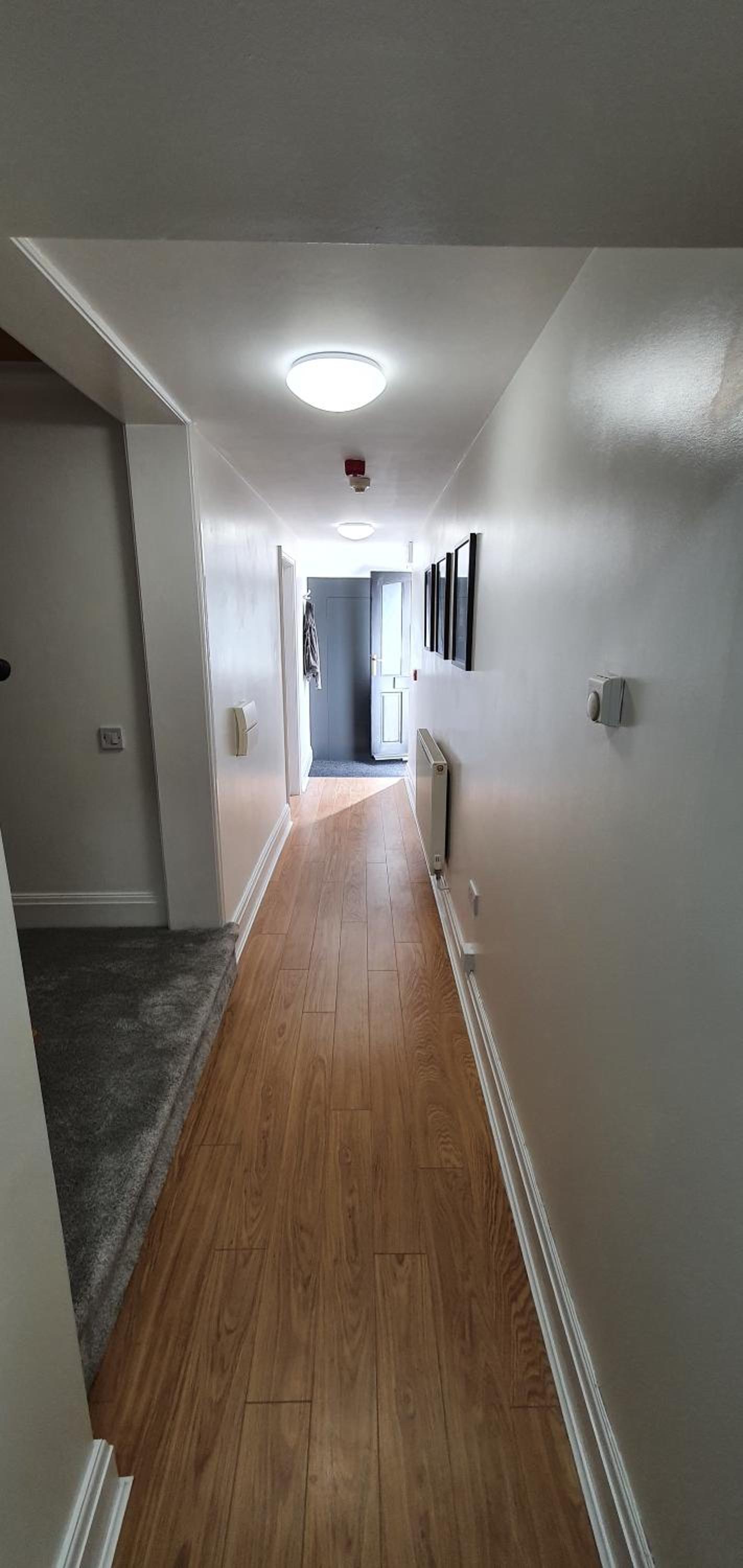 Apartment photo 2