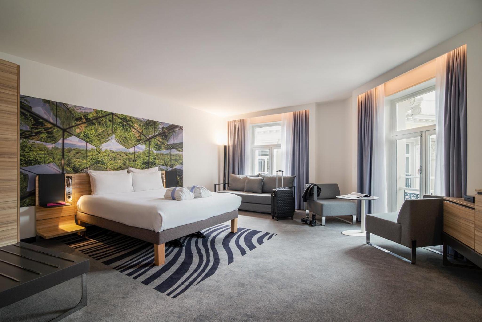 Superior Suite with Sofa photo 3