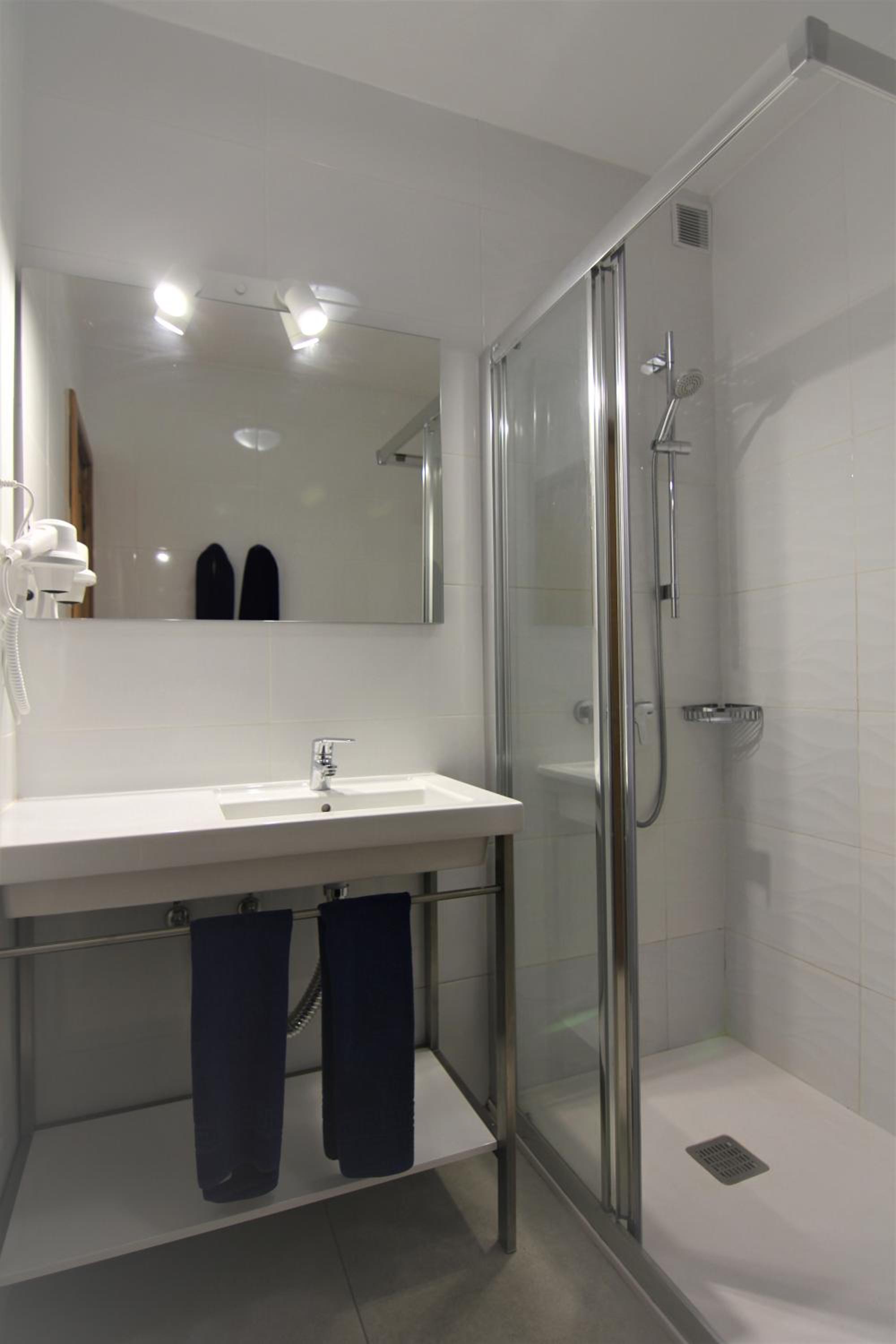 One-Bedroom Apartment (2 Adults) photo 3