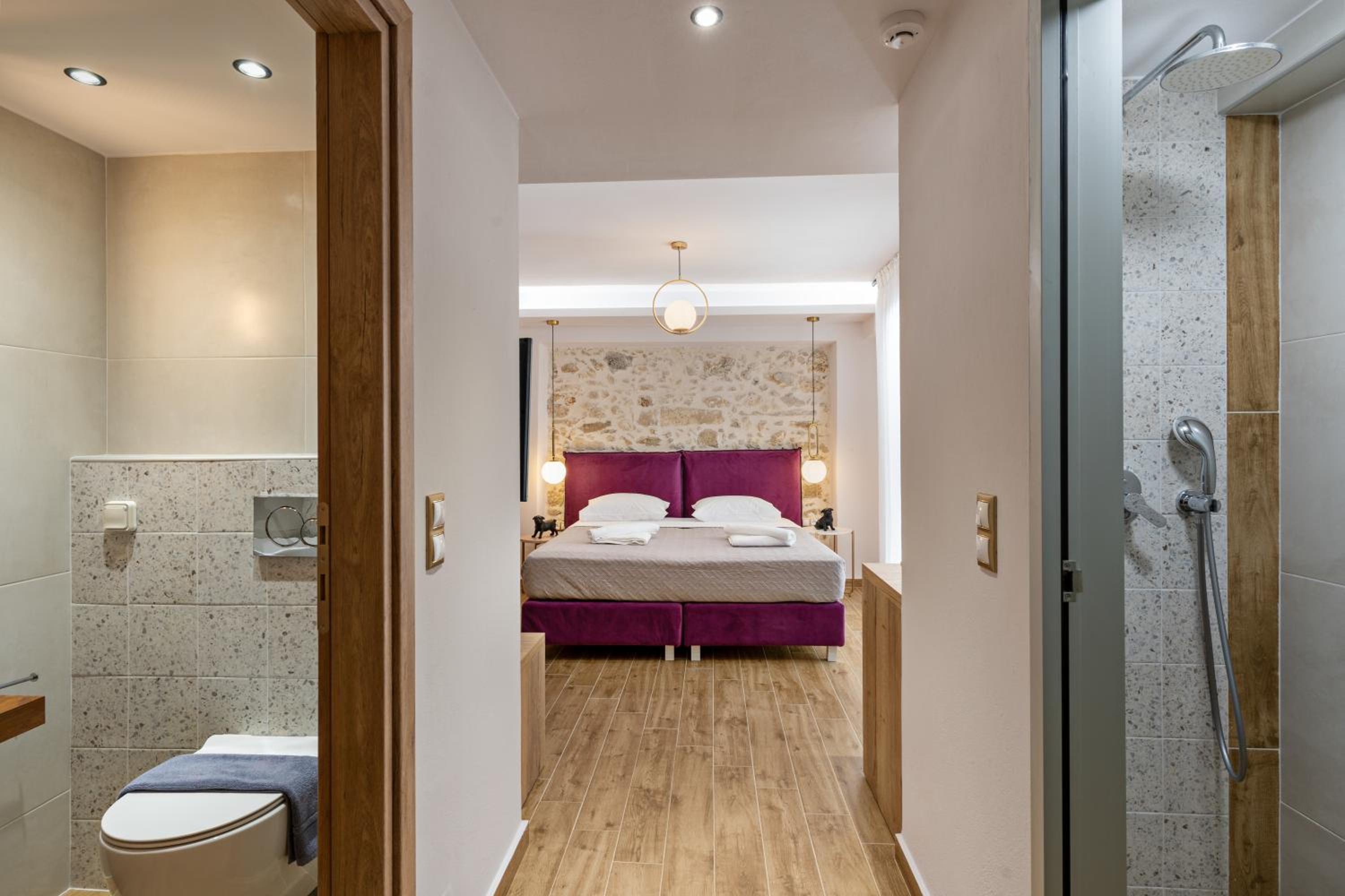 Duplex Suite with Outdoor Spa Bath photo 2