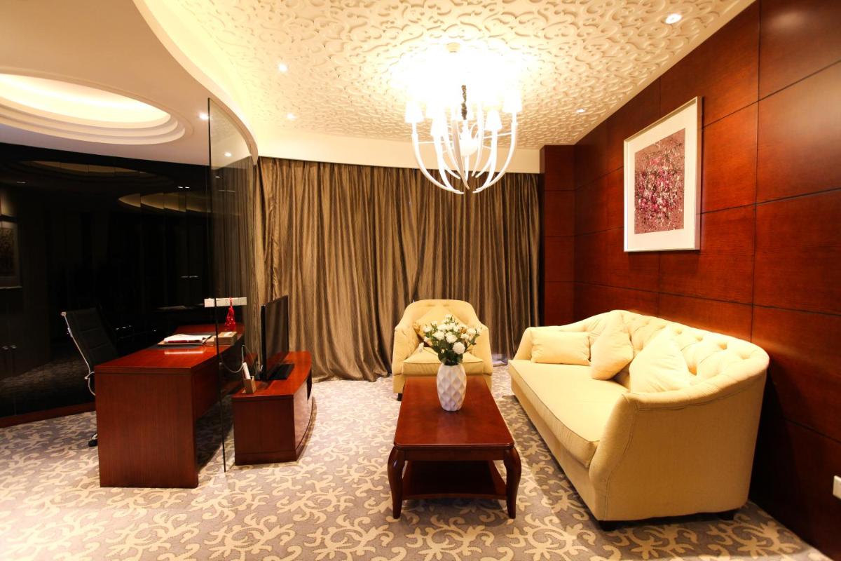 Superior Suite photo 2