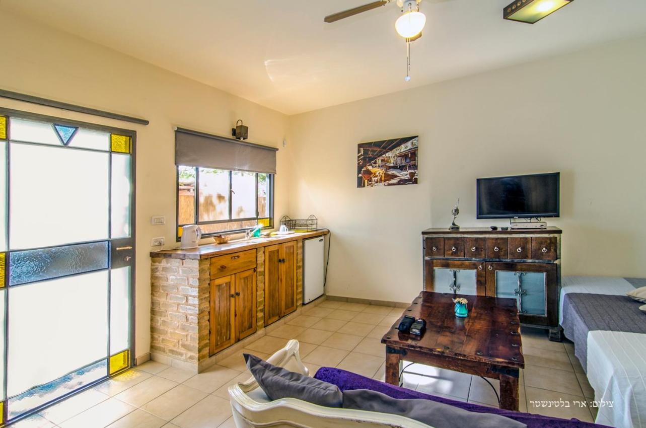 Classic Triple Room - Photo 1