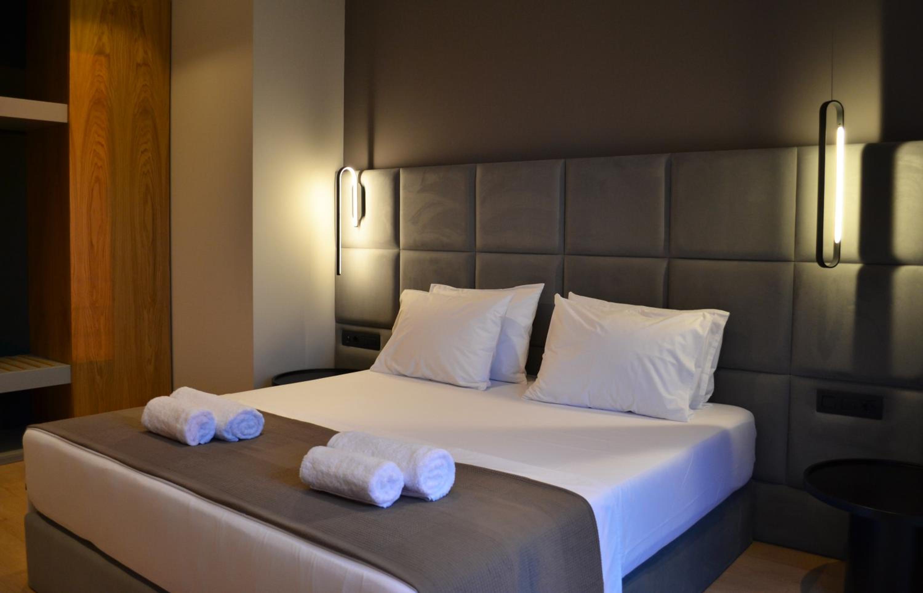 Deluxe Double Room with Balcony and Sea View photo 1
