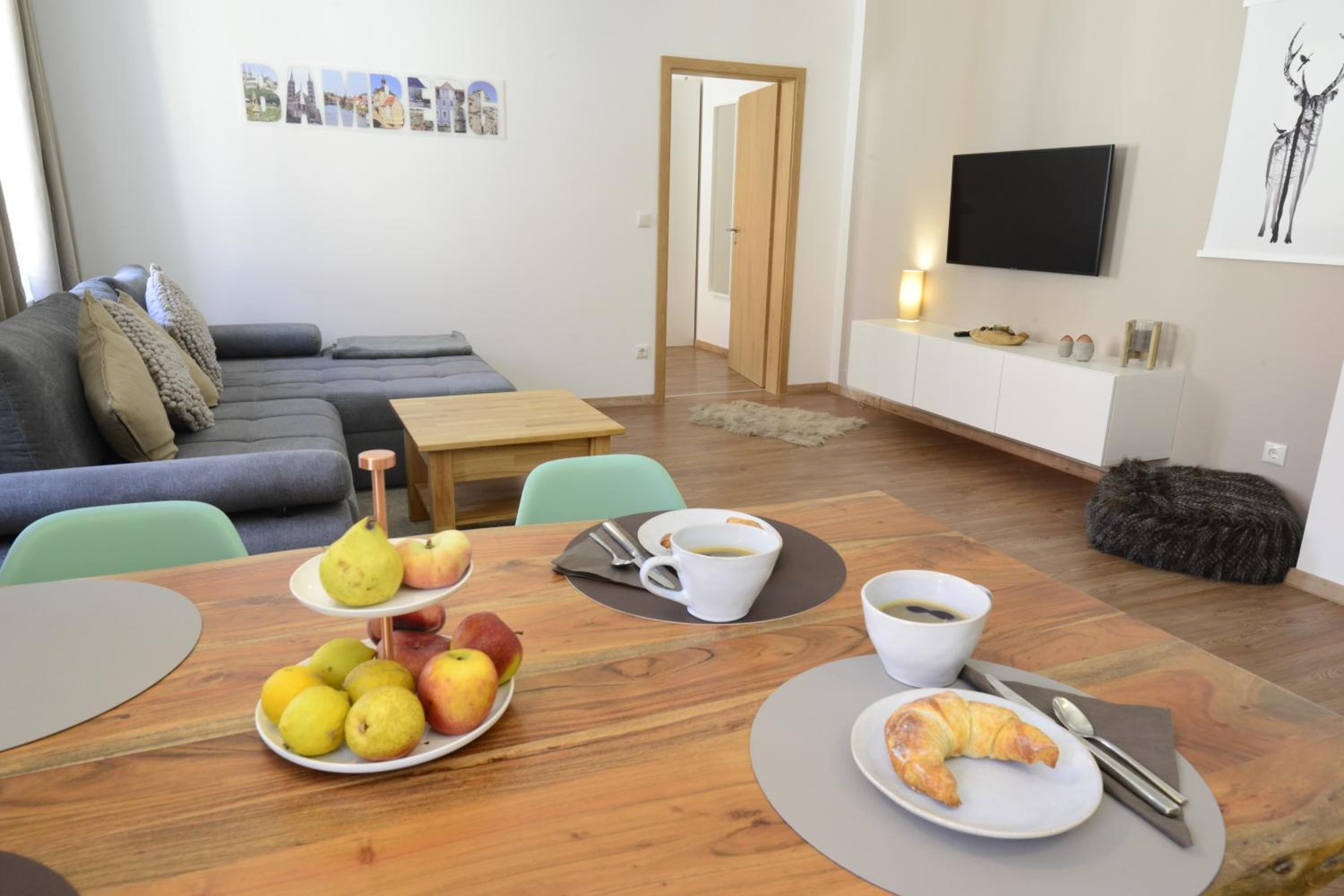 One-Bedroom Apartment - Photo 5