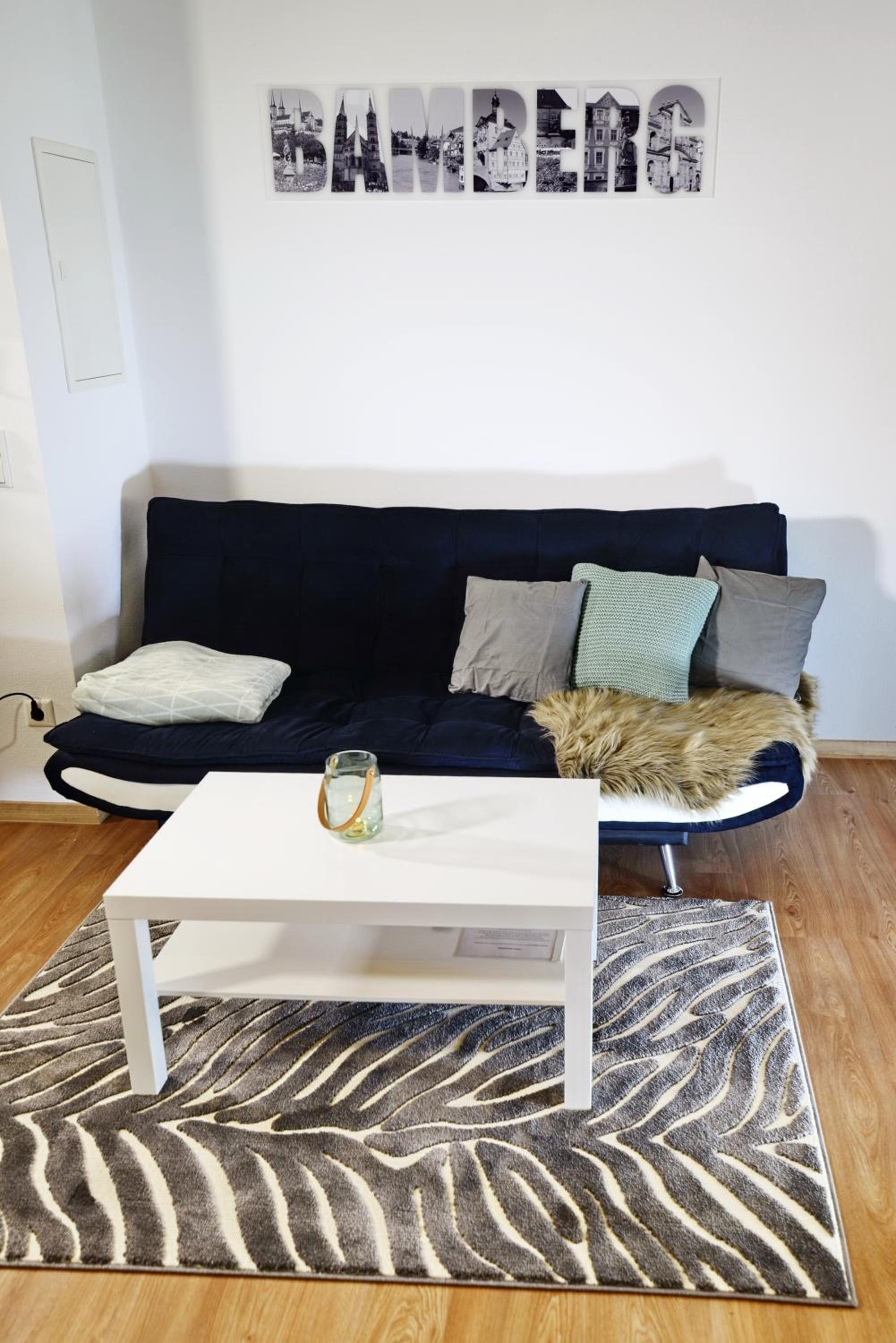 One-Bedroom Apartment photo 2