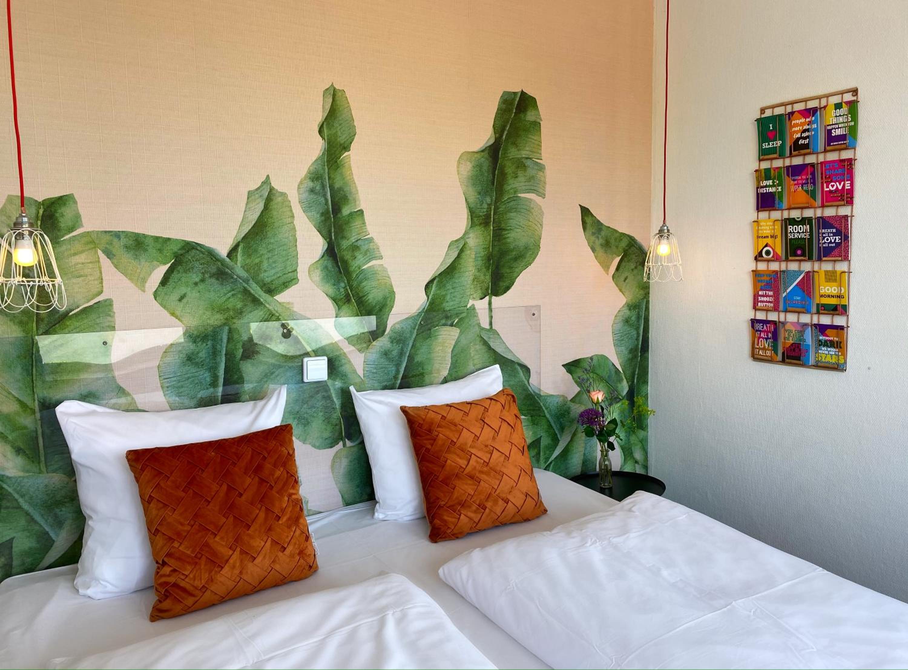 Budget Double Room photo 3