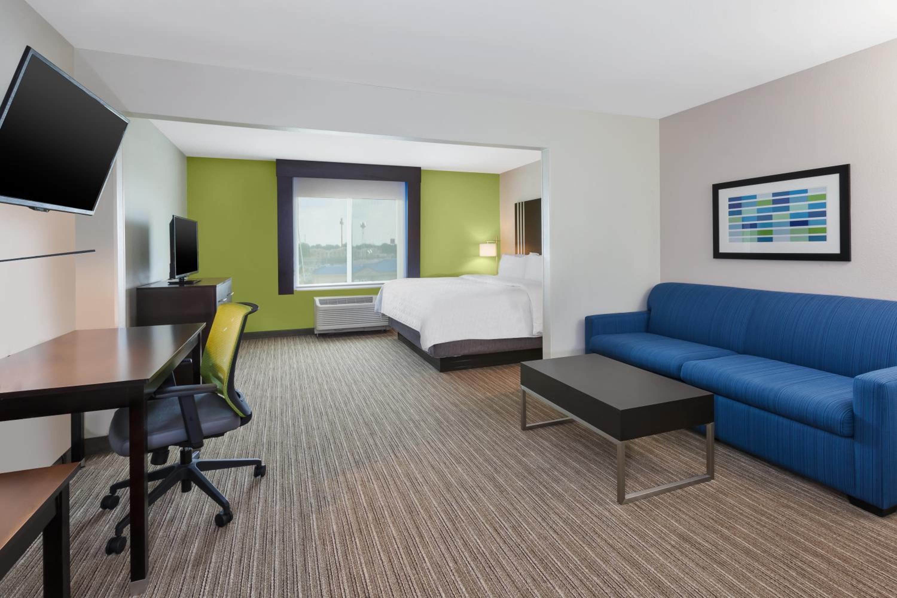 Standard King Room with Sofa Bed