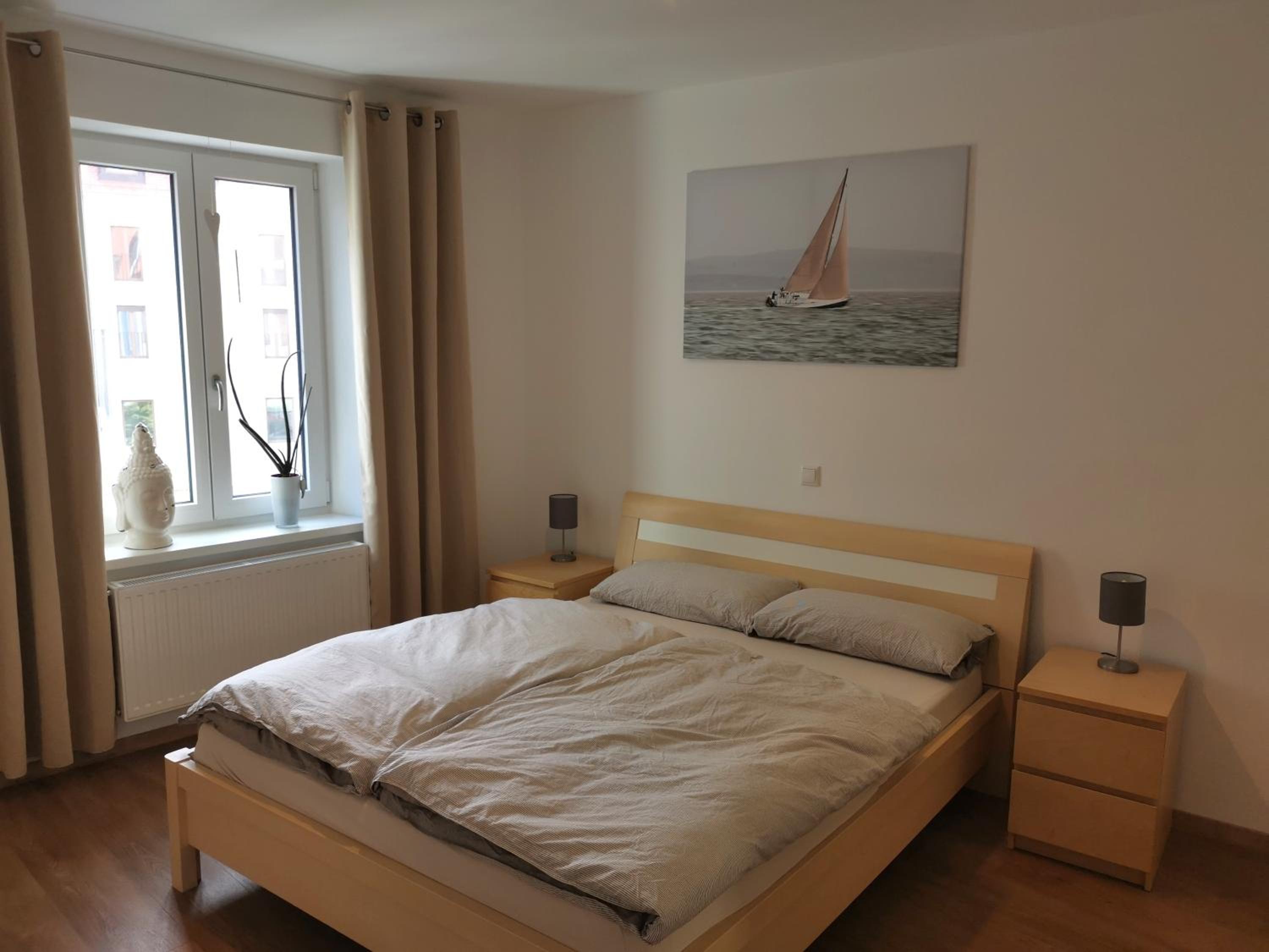 One-Bedroom Apartment - Photo 4