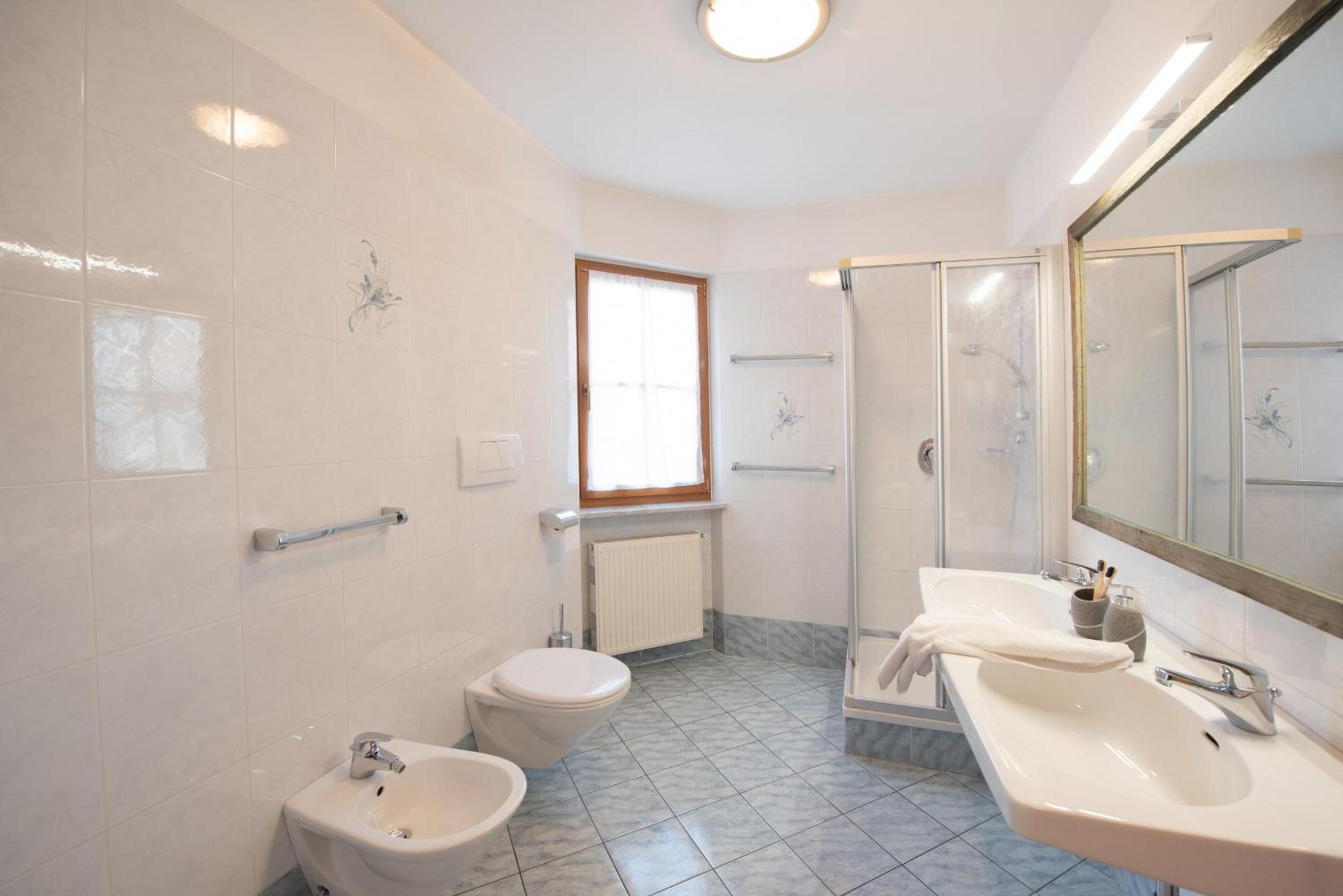 Apartment with Terrace photo 3