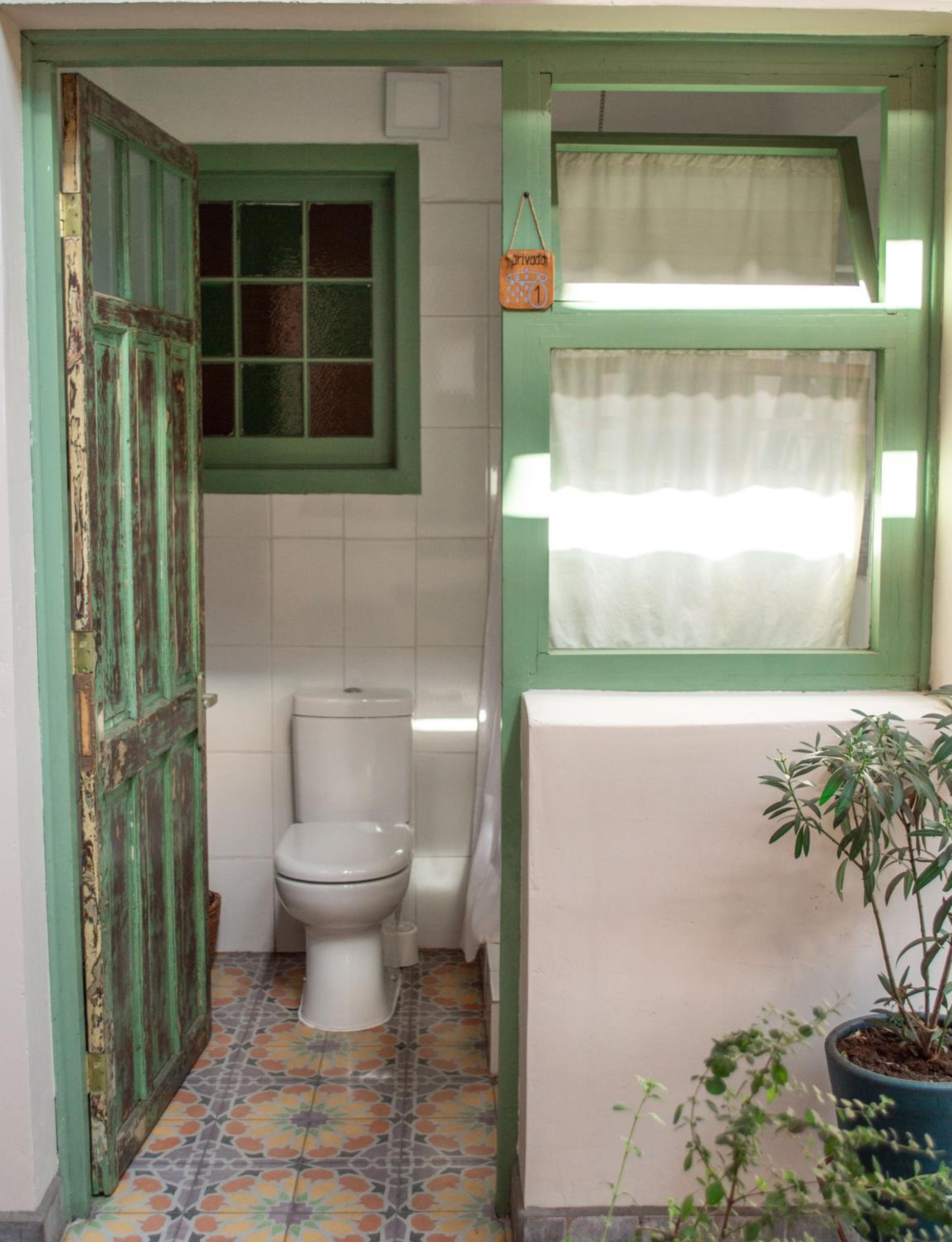 Double Room with Private External Bathroom photo 2