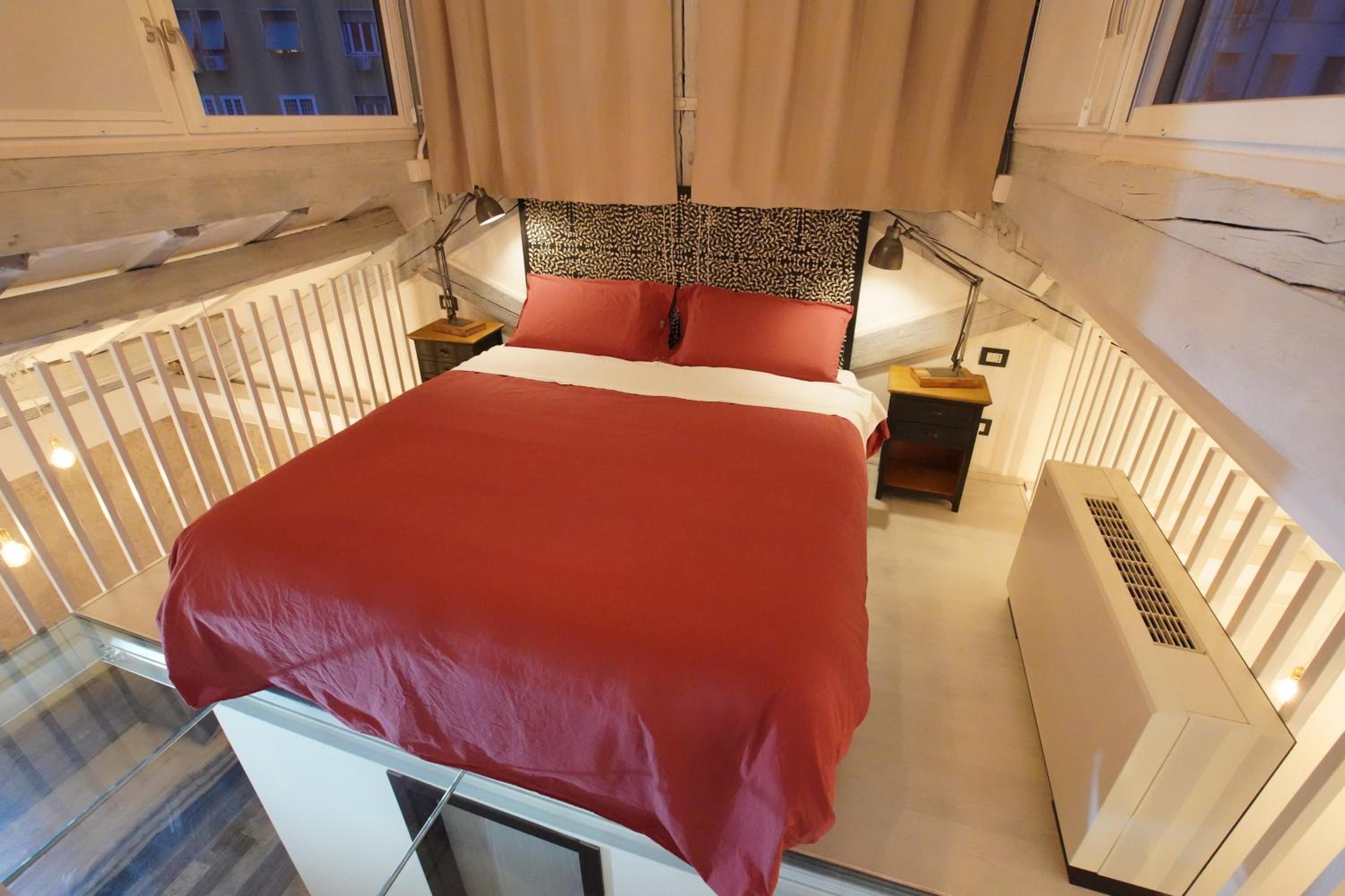 Deluxe Suite photo 1