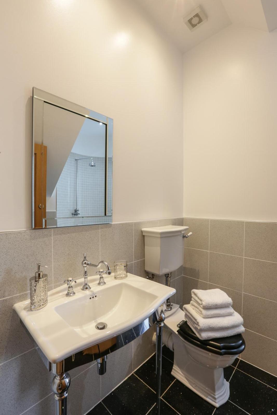 Deluxe Double Room - Photo 2