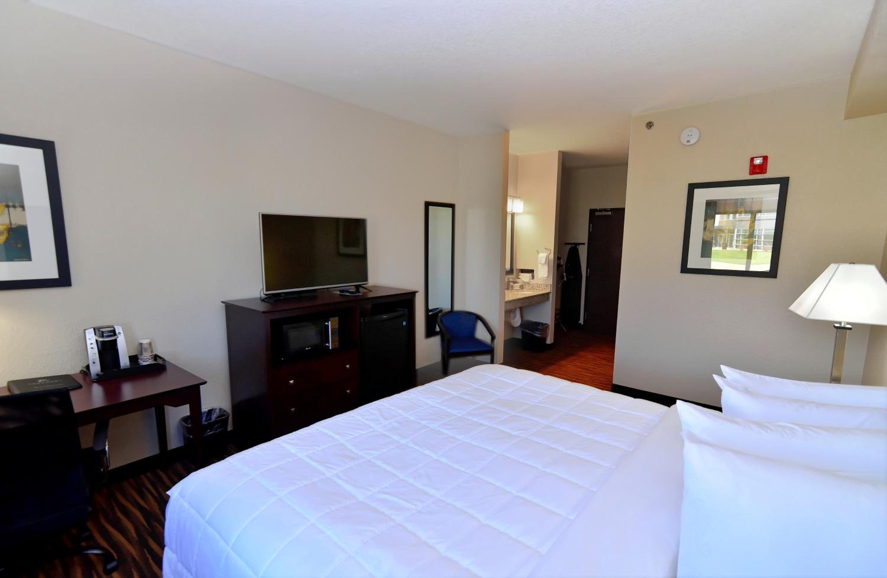 Standard King Room