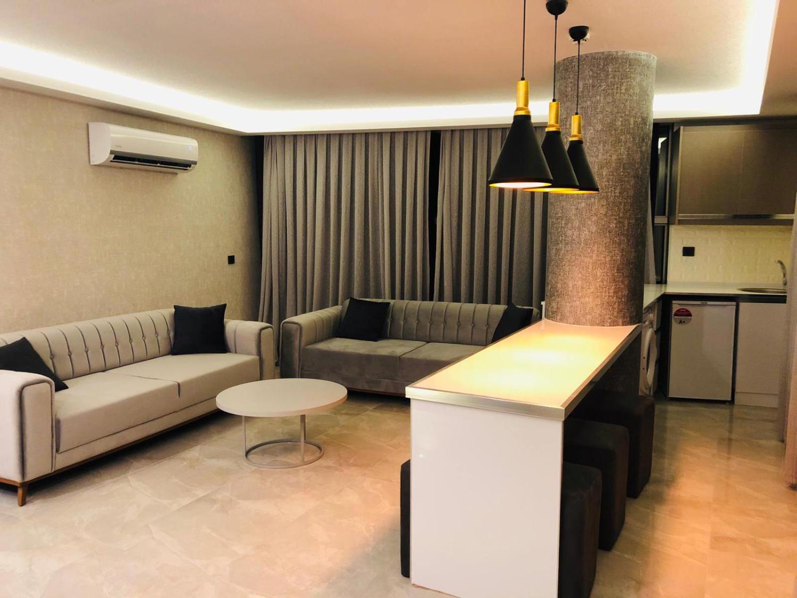 Three-Bedroom Apartment - Photo 8