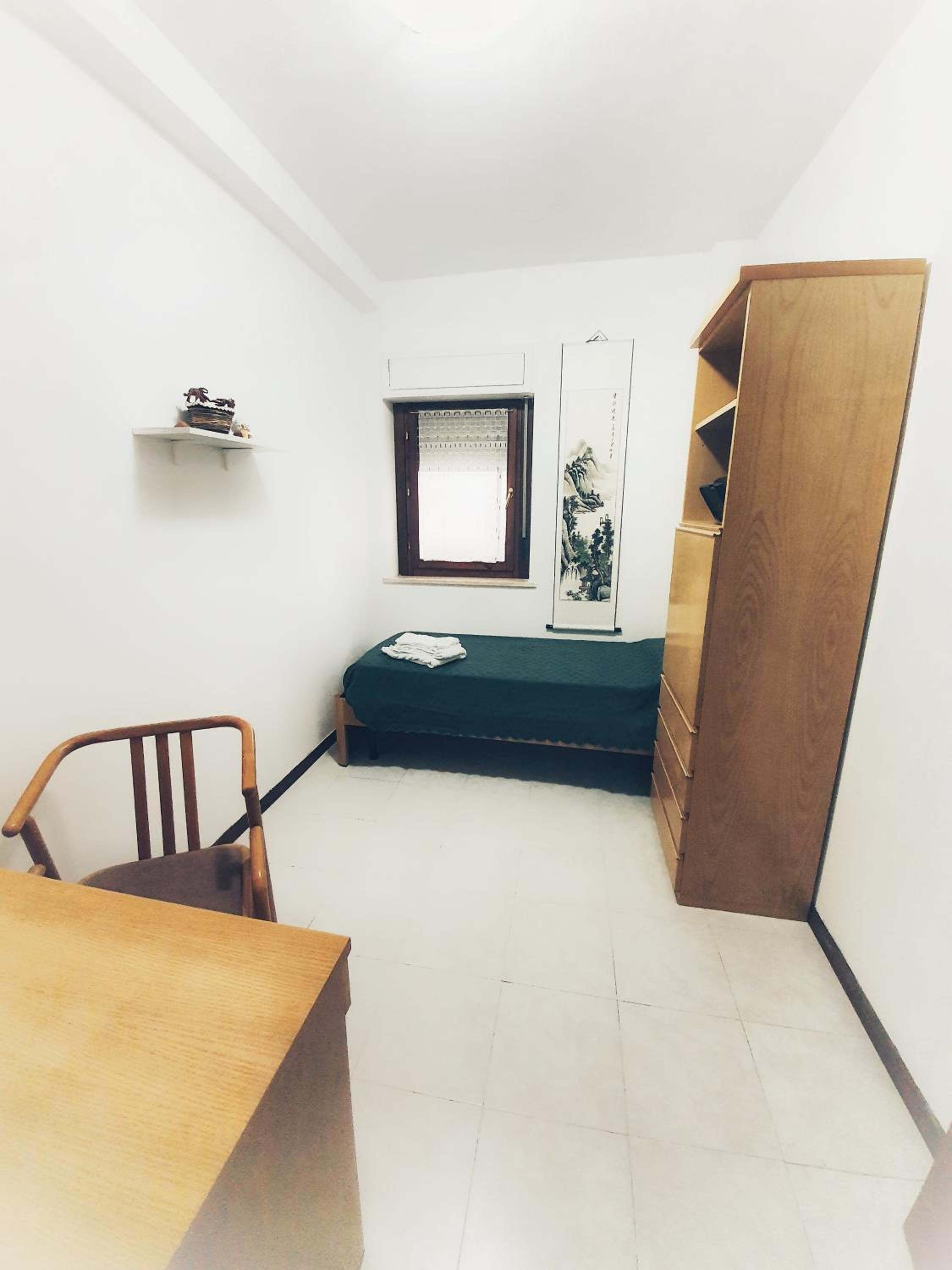 Two-Bedroom Apartment - Photo 7