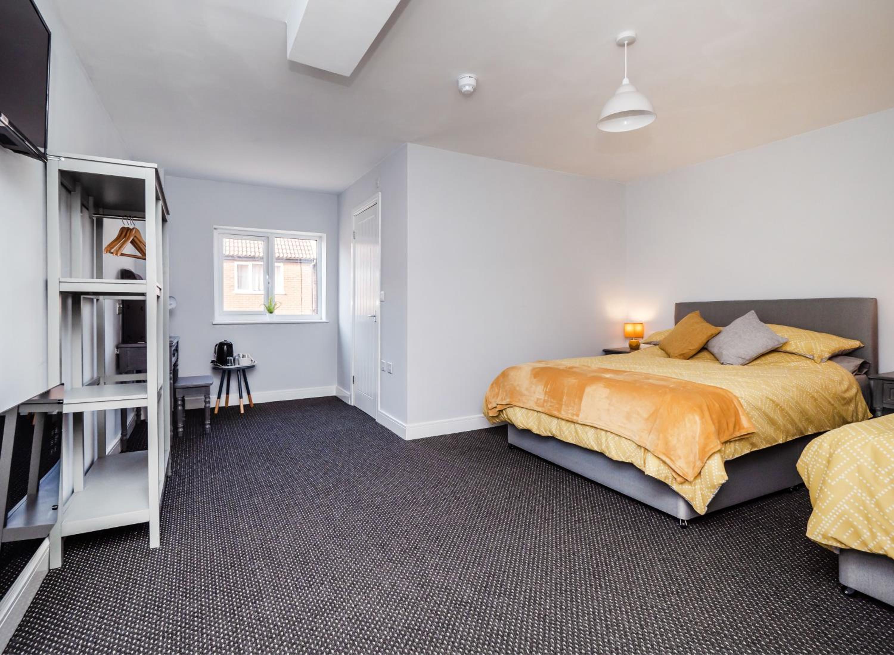 Double Room with Private Bathroom photo 2