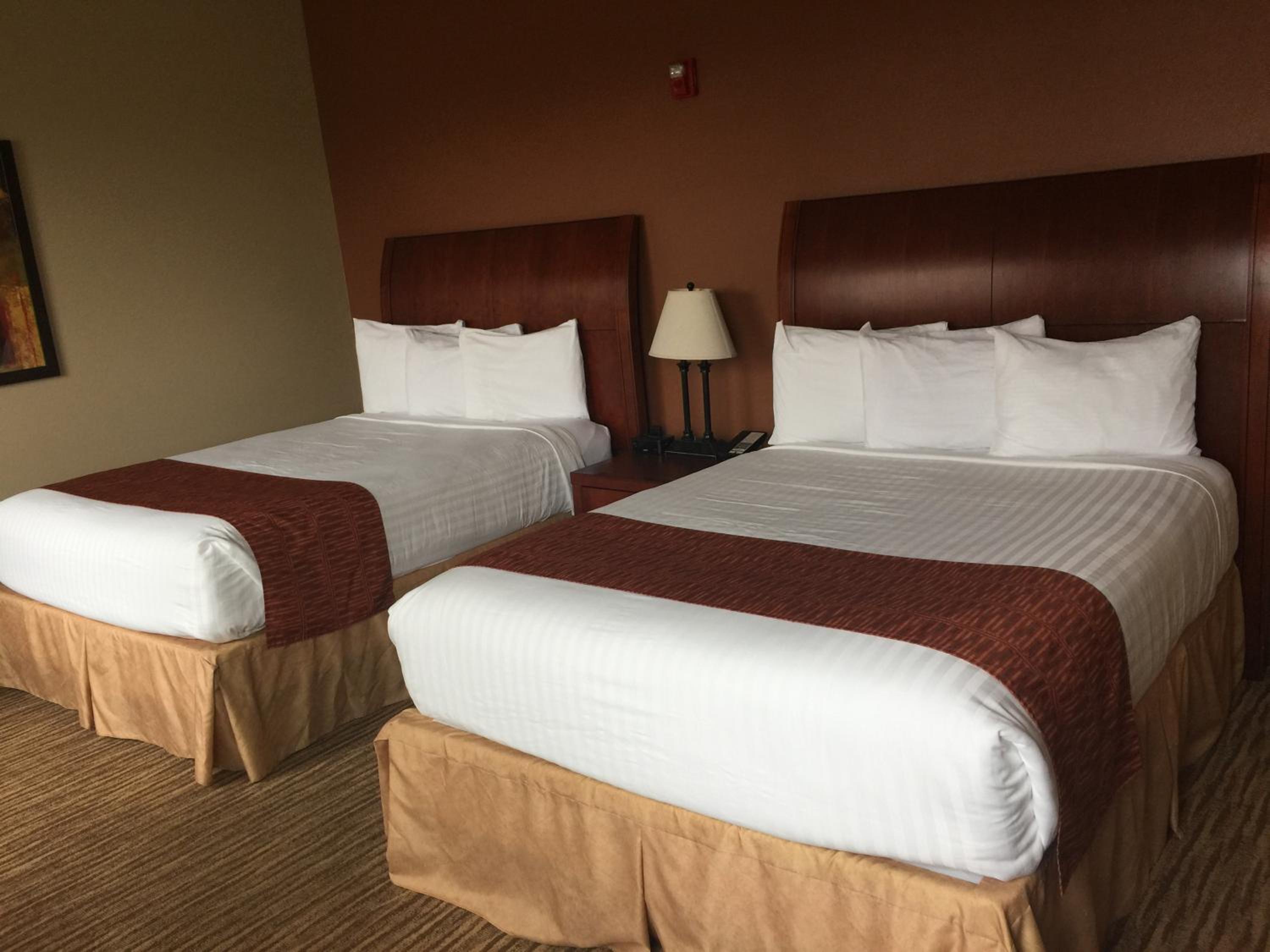 Queen Room with Two Queen Beds - Disability Access/Non-Smoking photo 1
