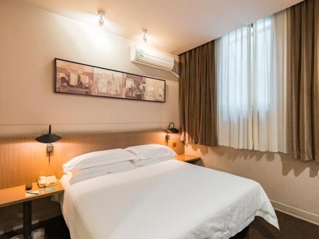 Business Room C