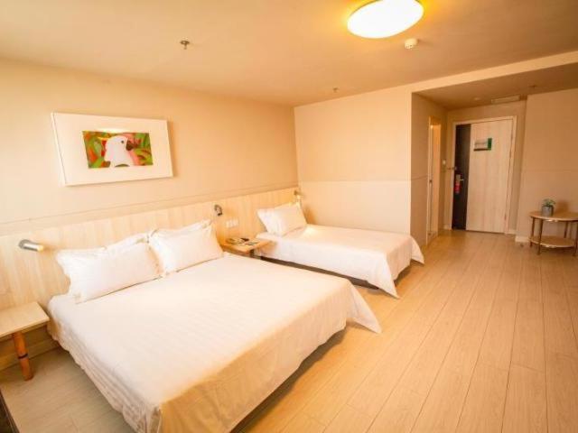 Twin Suite A photo 2