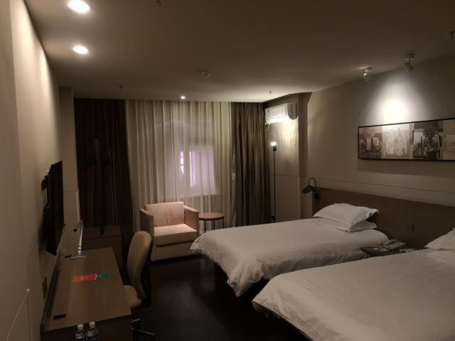Business Standard Room C photo 1