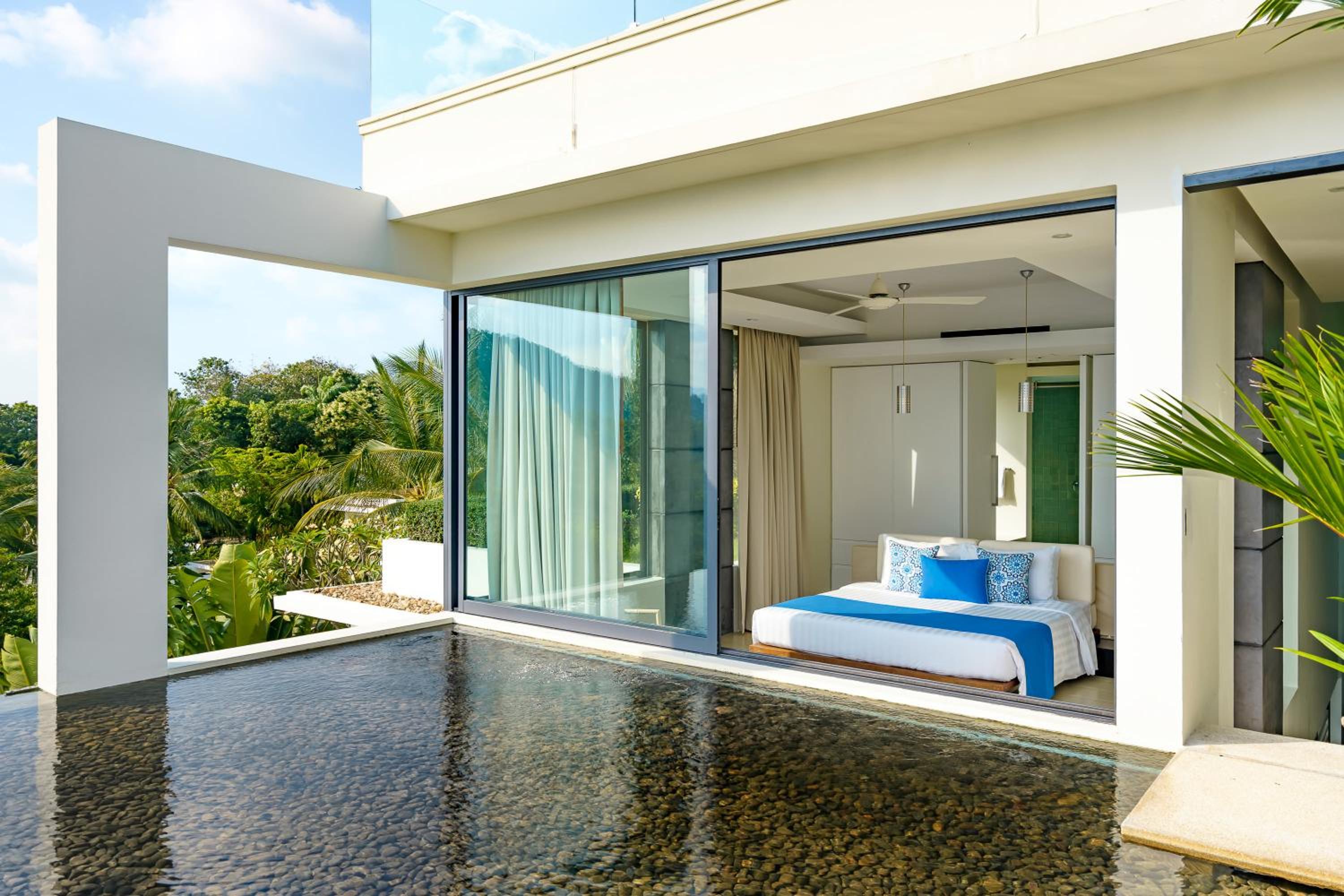 Three-Bedroom Villa photo 1