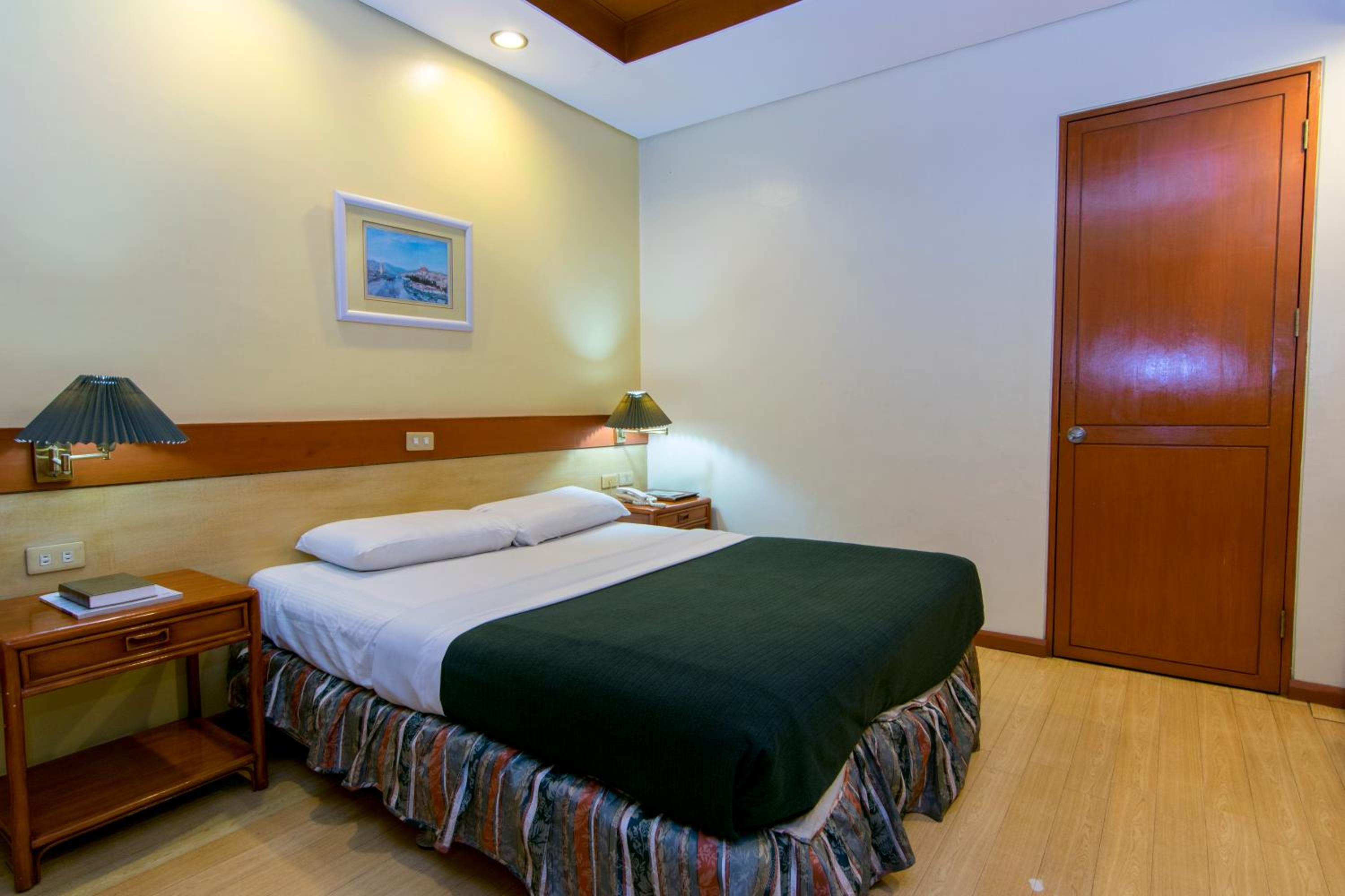 Deluxe Double Room photo 3