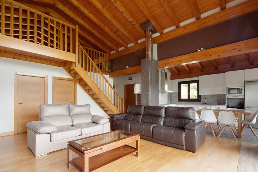 Casa de cuatro habitaciones