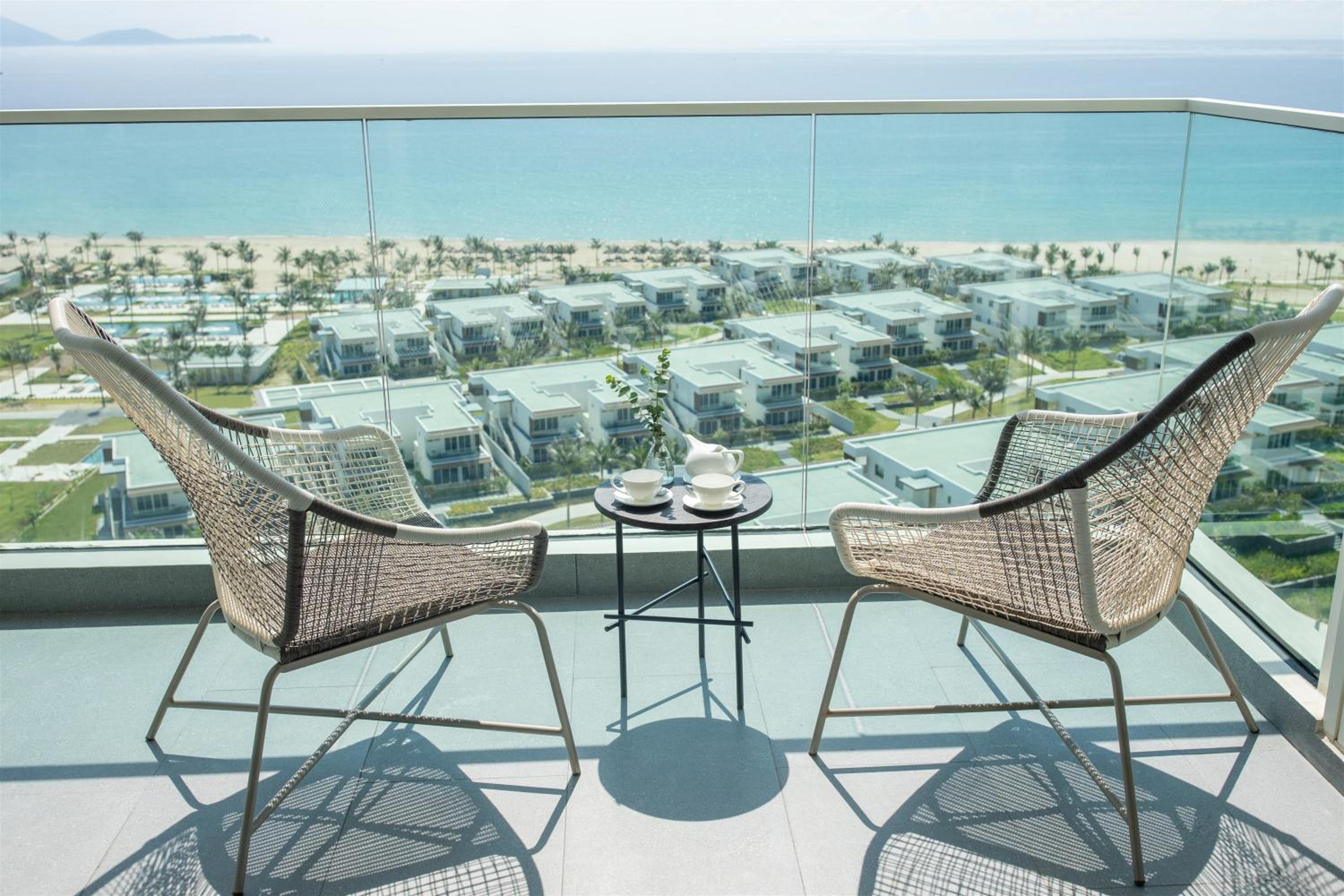 1 Bedroom Suite with Terrace Ocean View – King Bed - 70 sqm - Photo 4