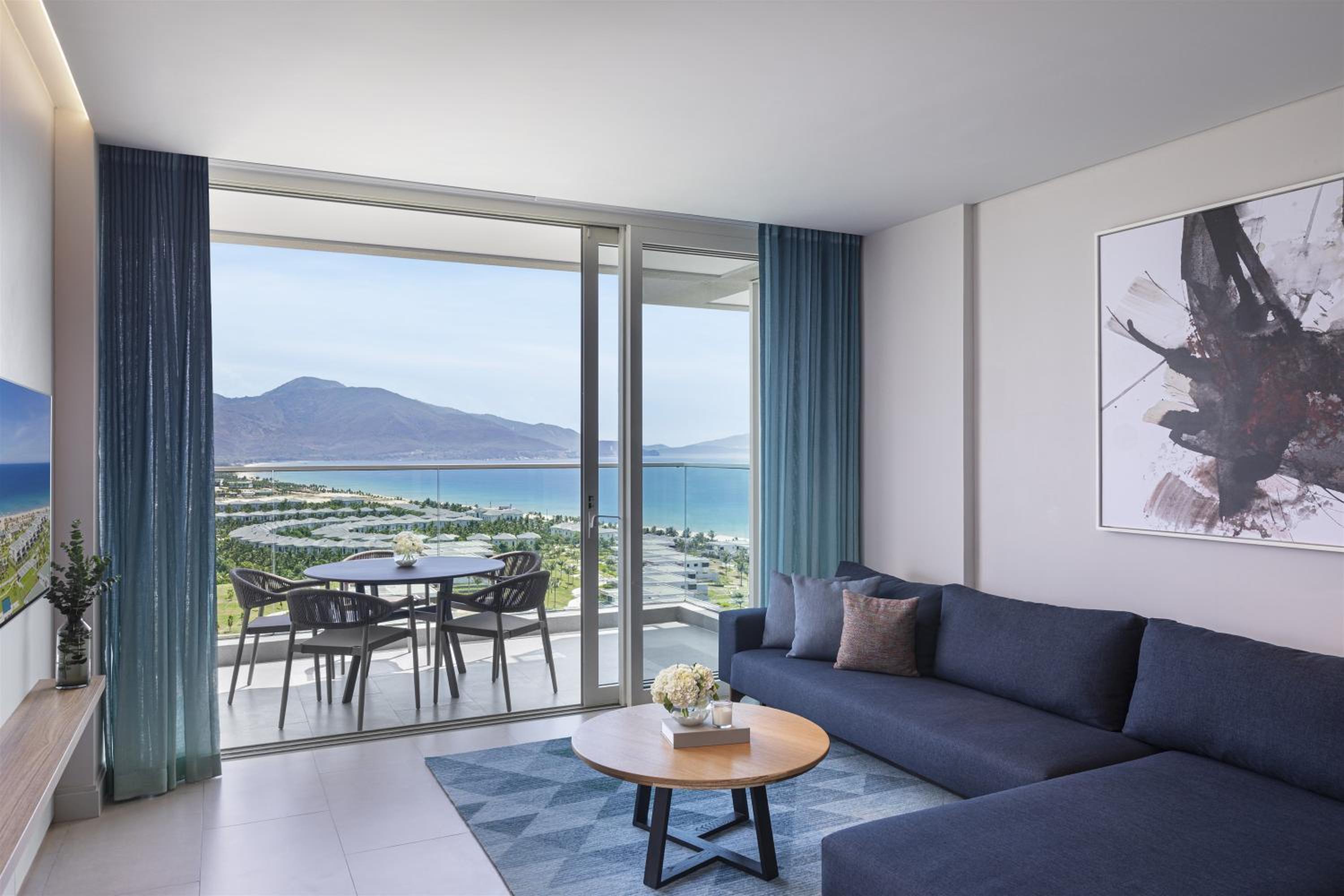 1 Bedroom Suite with Terrace Ocean View – King Bed - 70 sqm - Photo 8