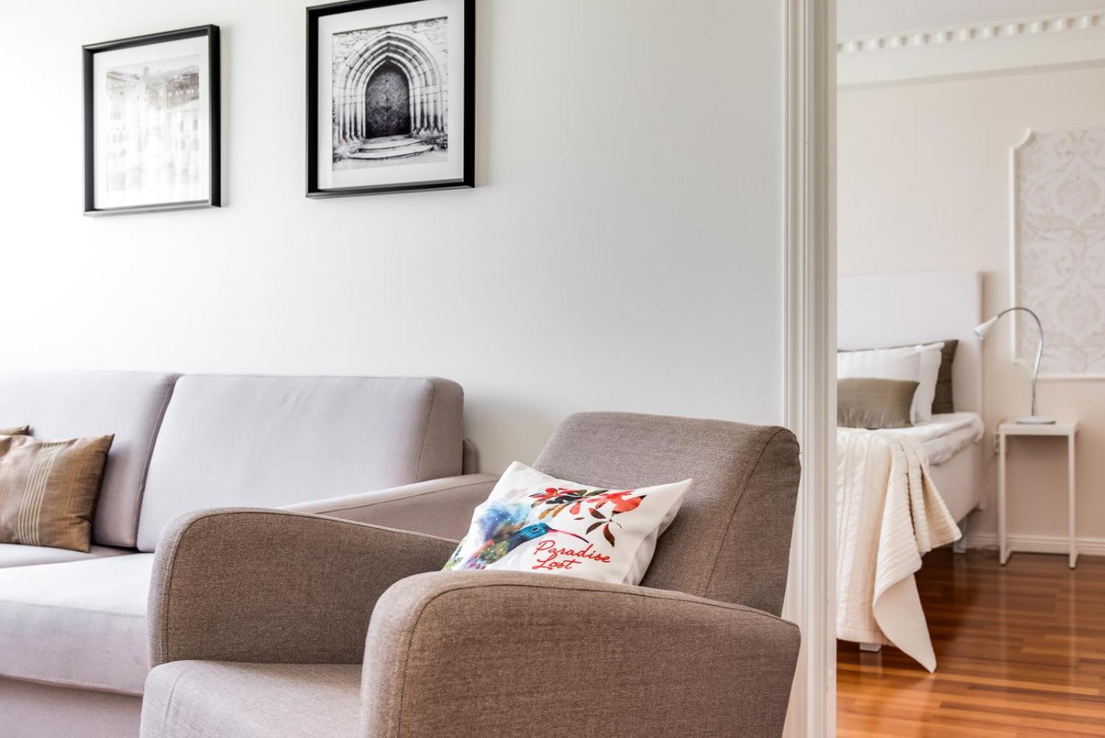 Deluxe Family Suite - Photo 5