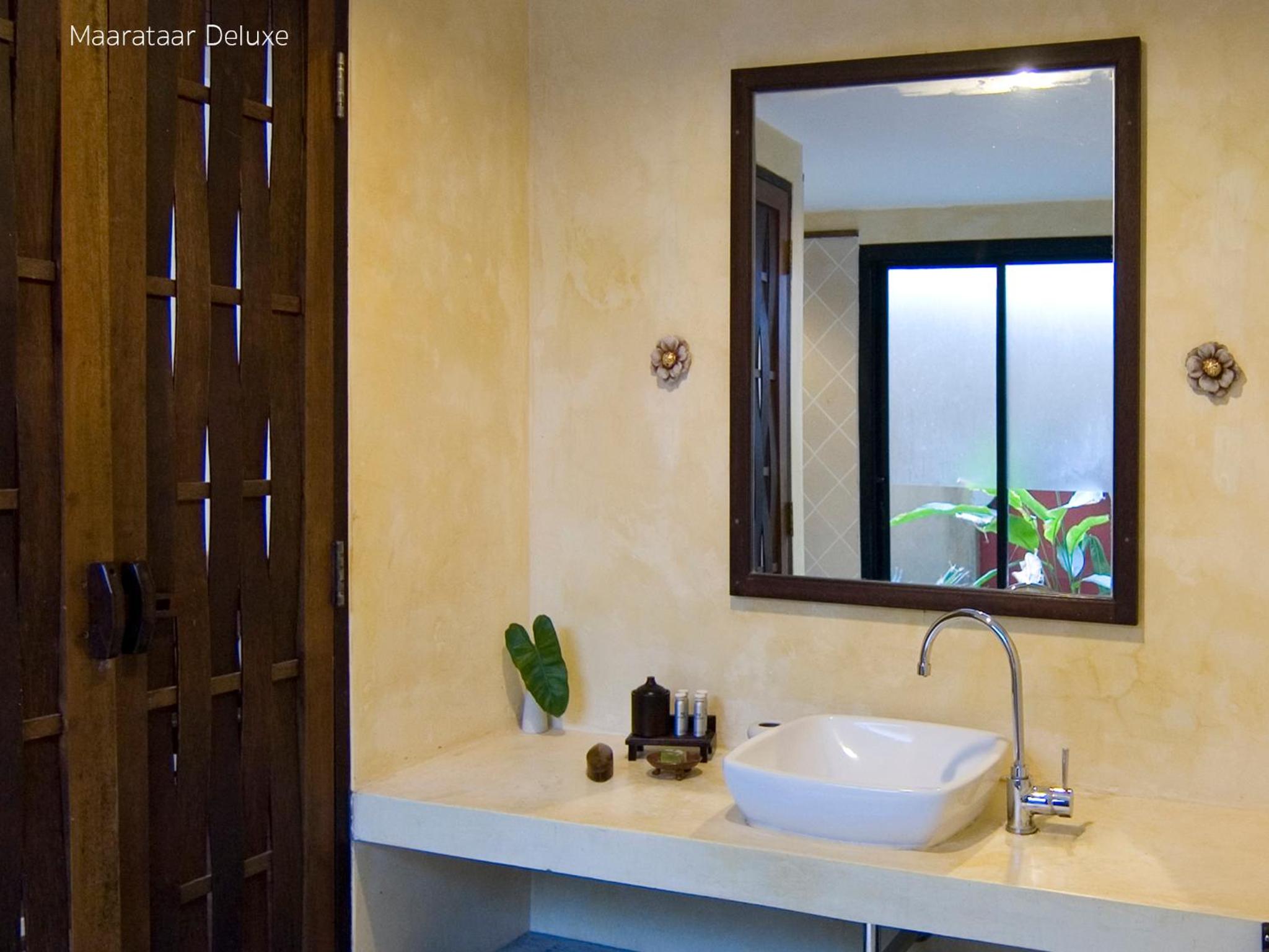 Deluxe Double or Twin Room - Photo 2