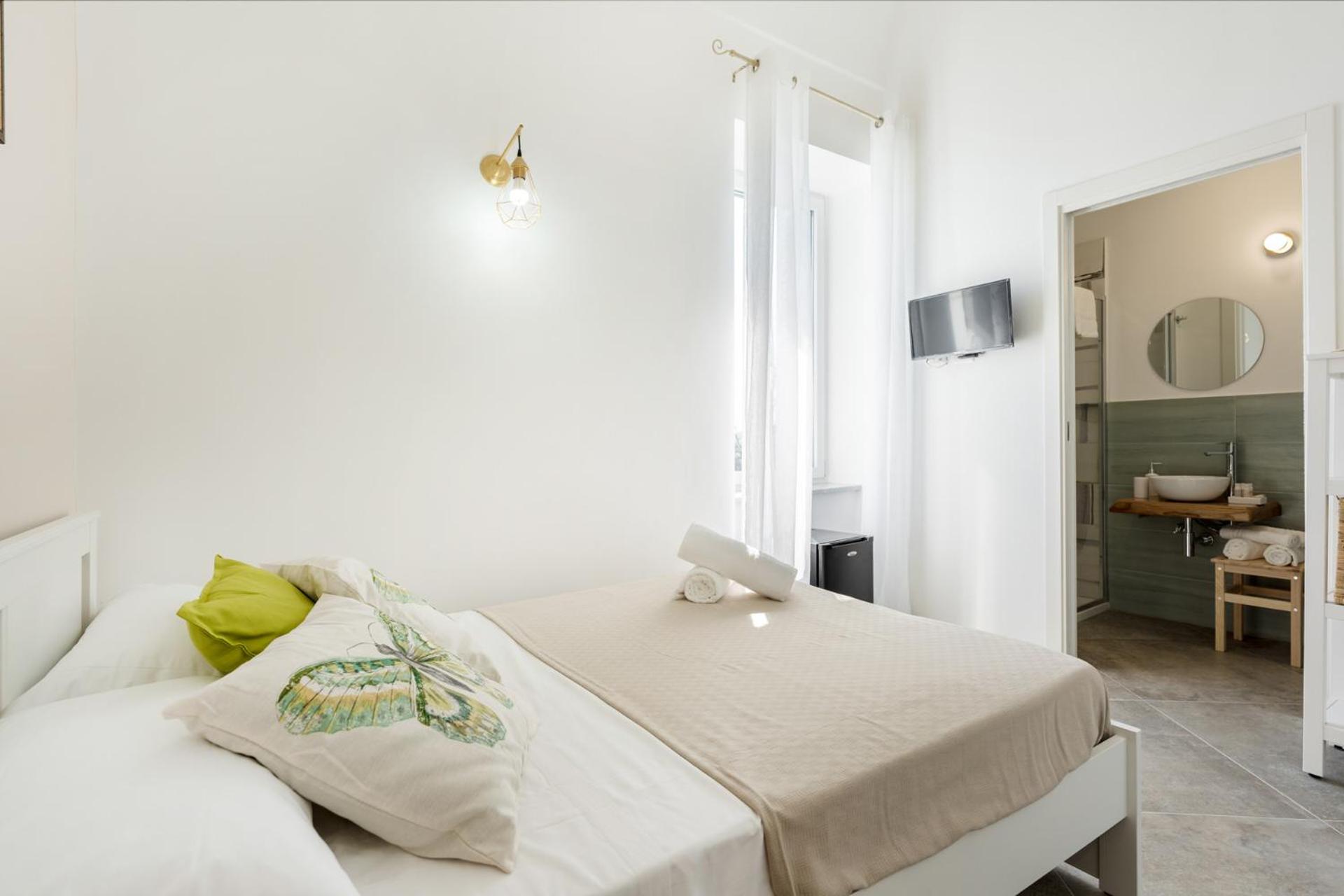 Double Room photo 2