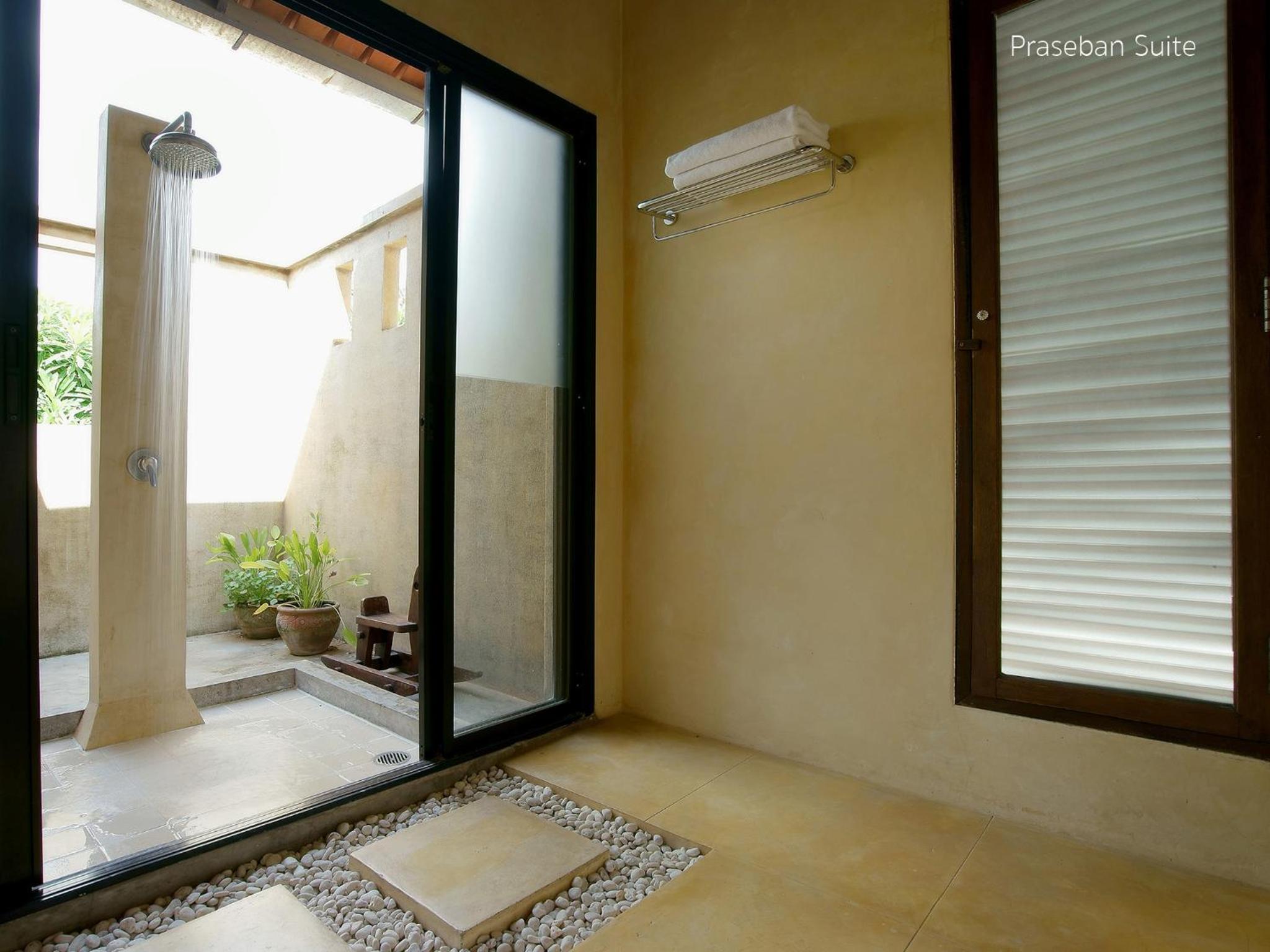Suite with Sea View - Photo 3