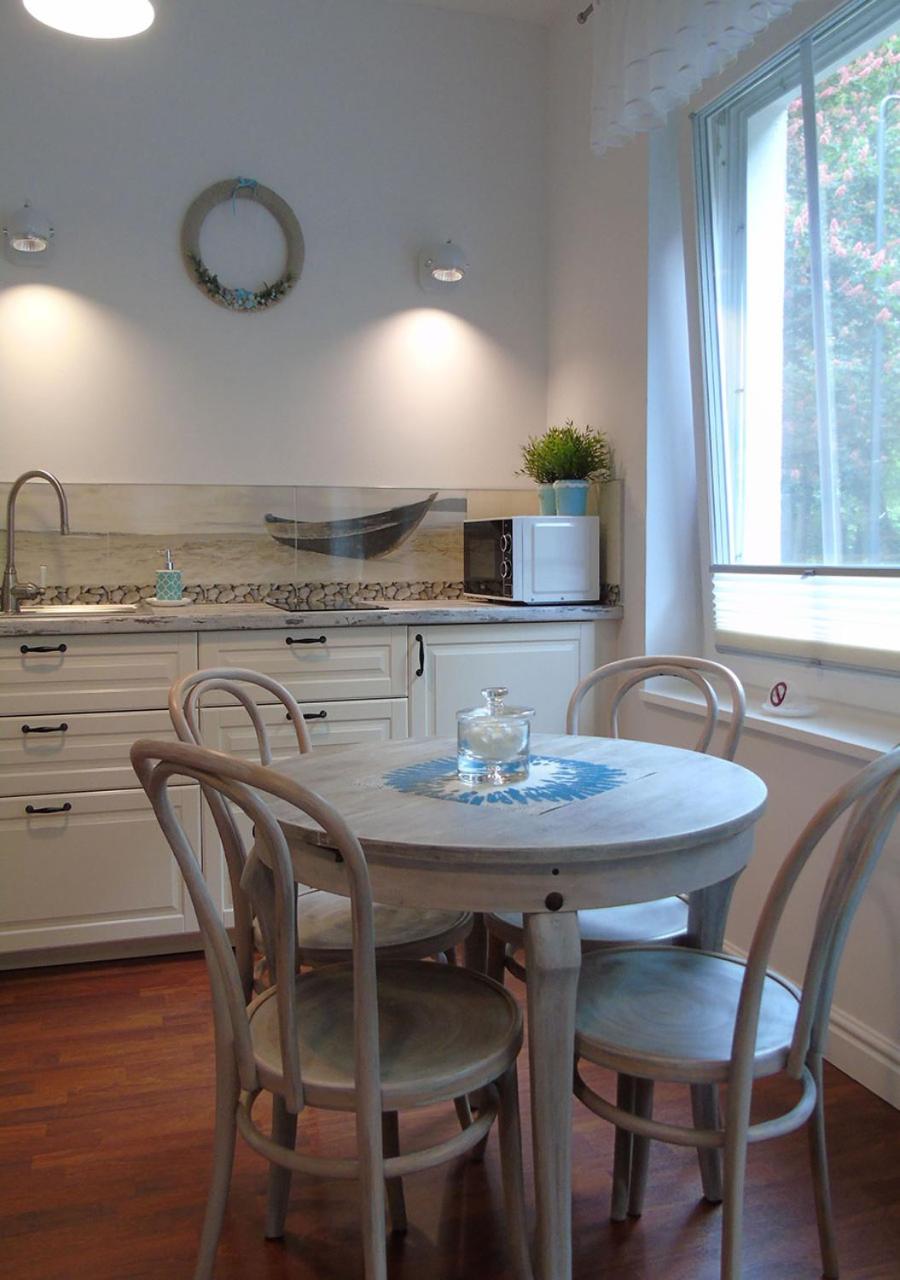 Studio Apartment - Photo 10